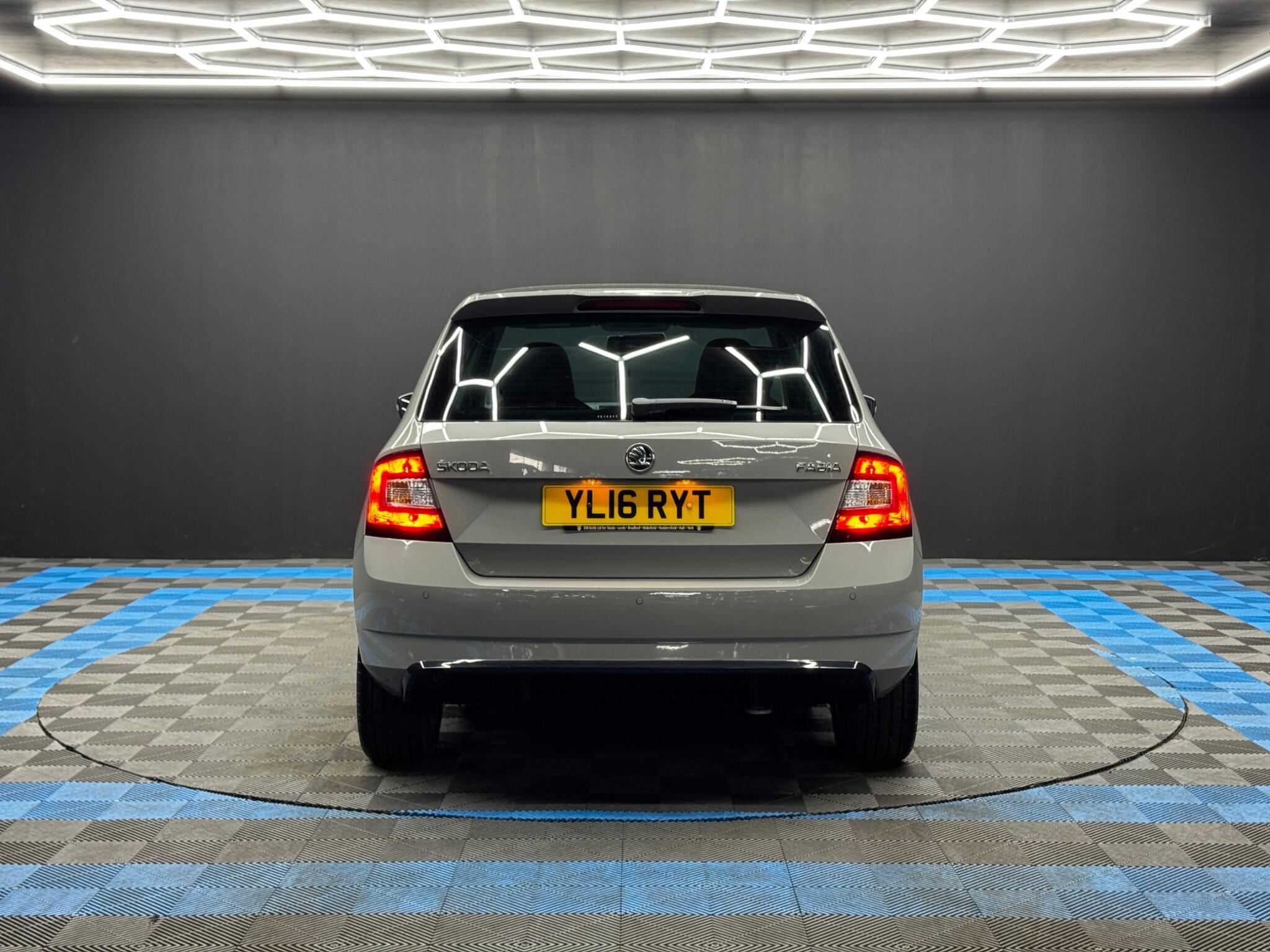 Skoda Fabia - Image 6
