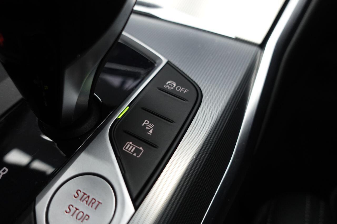 BMW 3 Series - Image 51