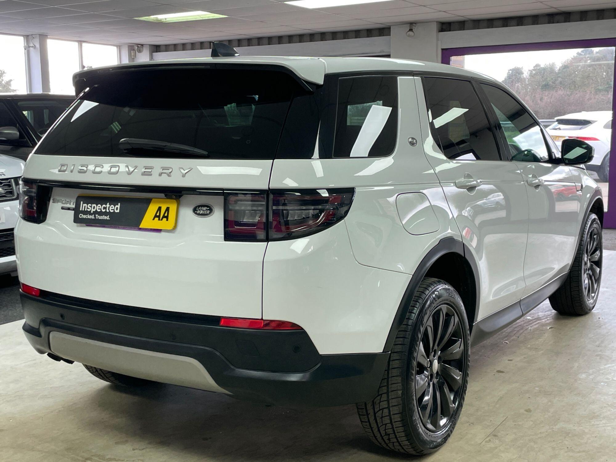 Land Rover DISCOVERY SPORT - Image 15