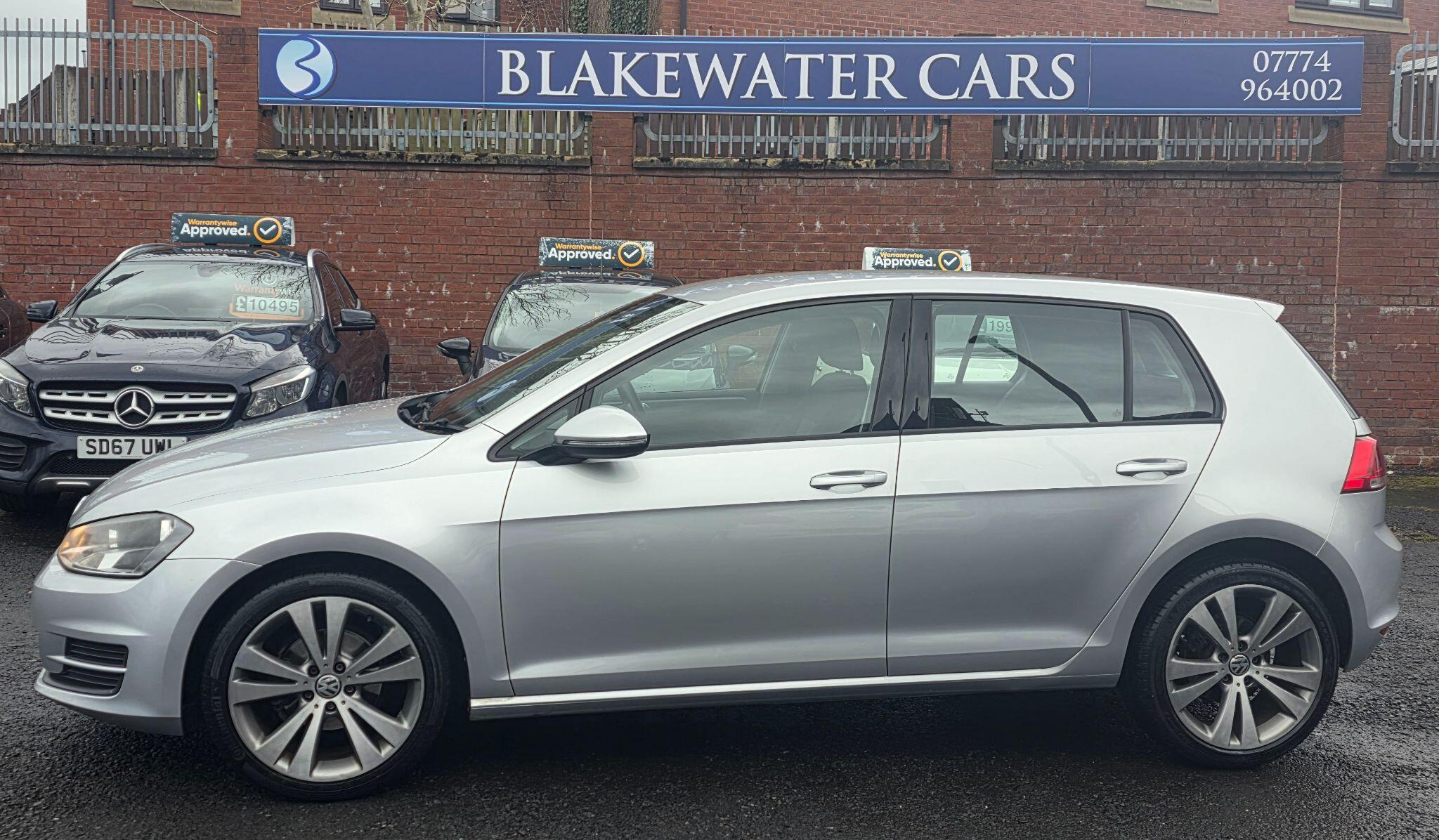 Volkswagen Golf - Image 4