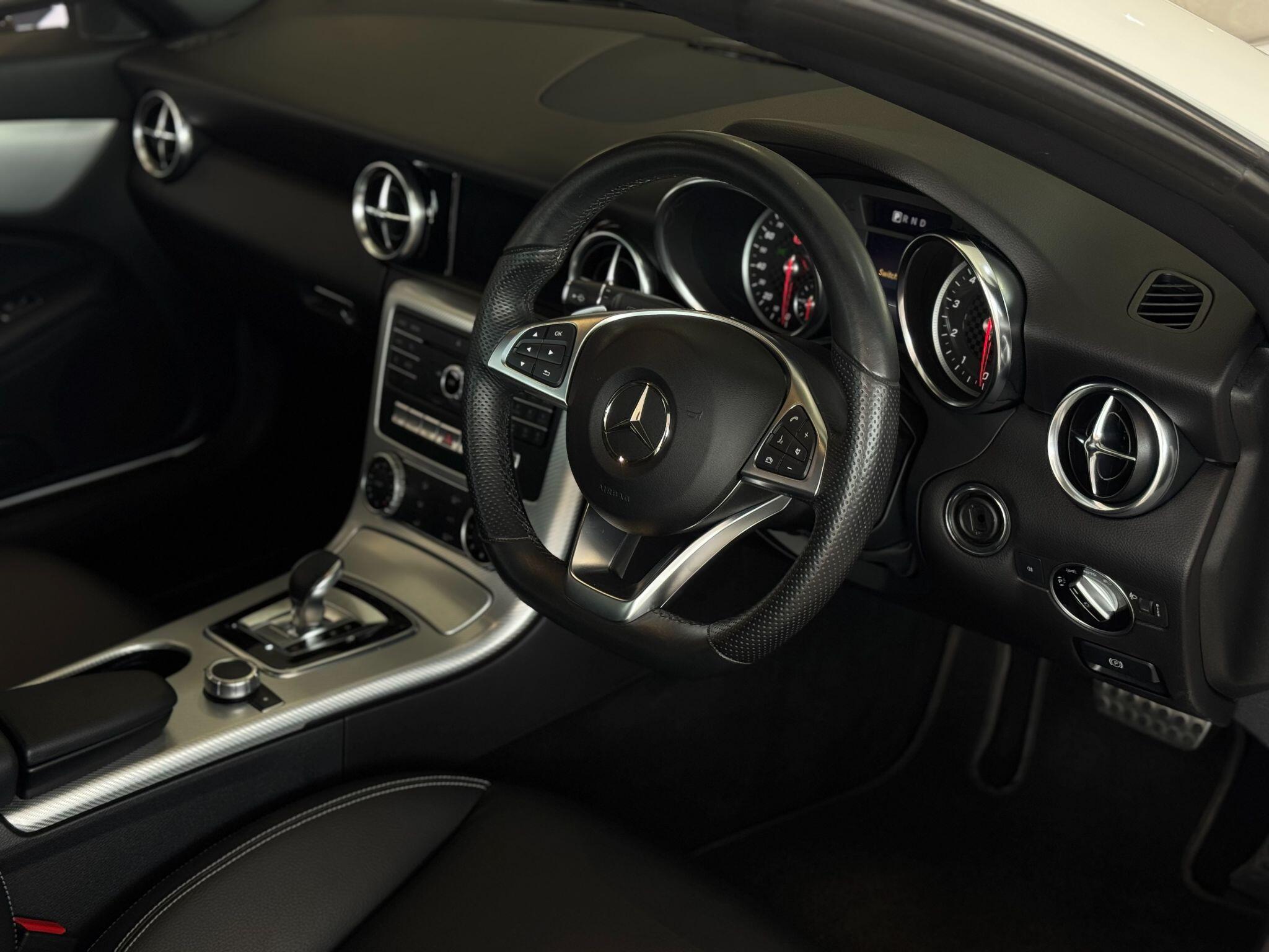 Mercedes SLC - Image 20