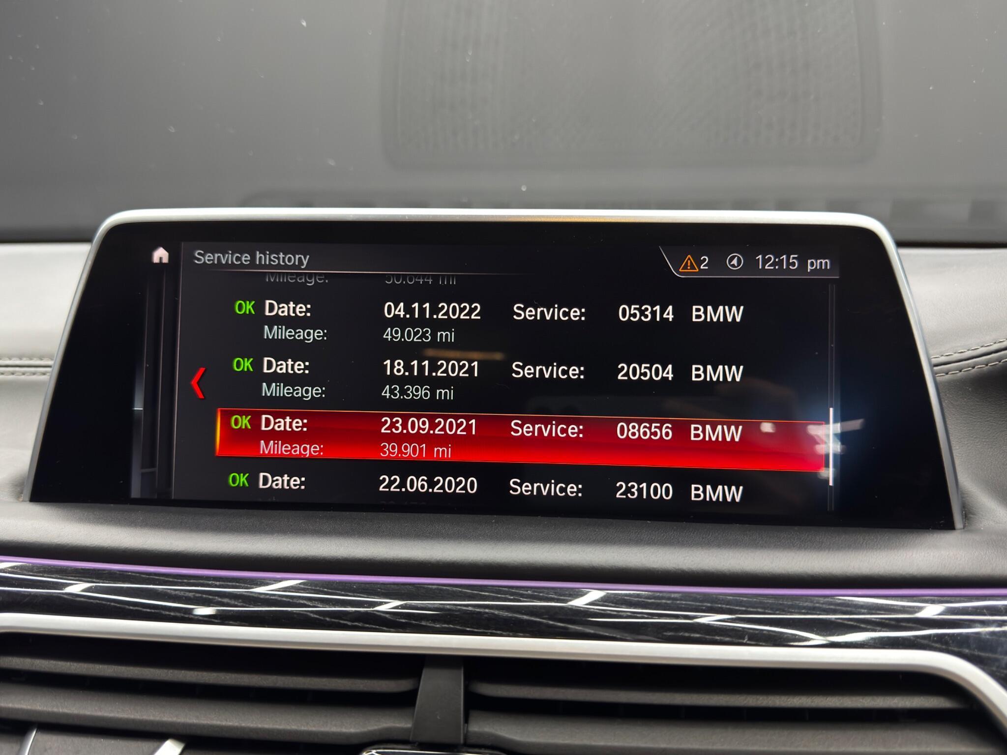 BMW 7 Series - Image 40