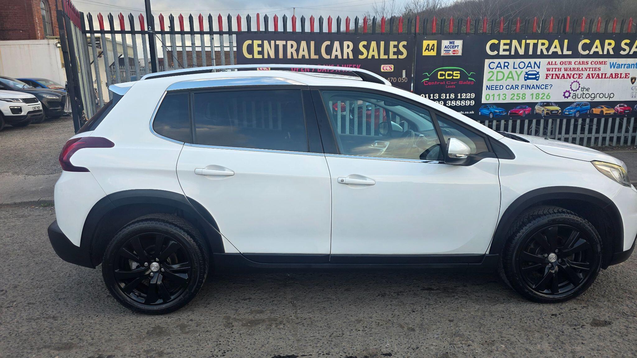 Peugeot 2008 - Image 11