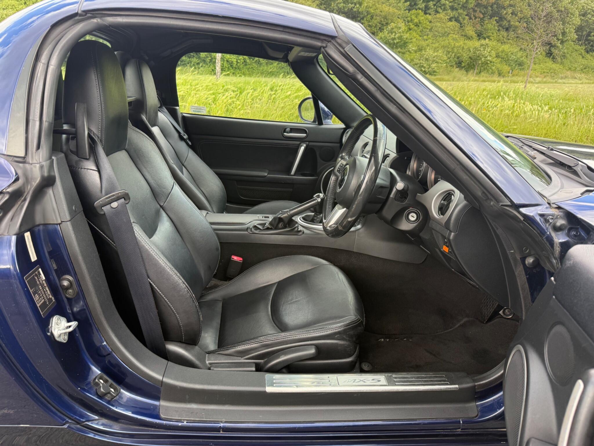 Mazda MX-5 - Image 19