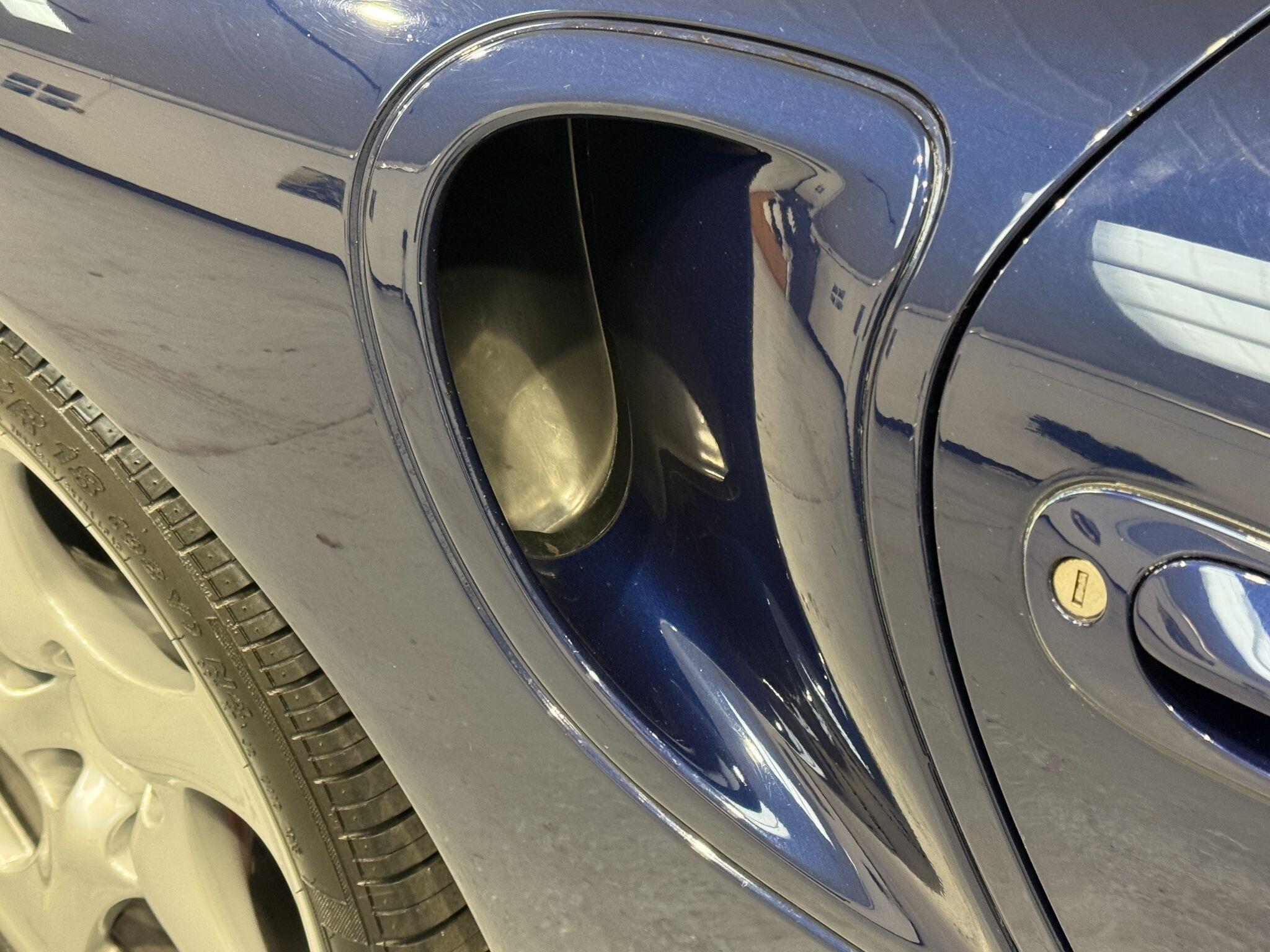 Porsche 911 - Image 75