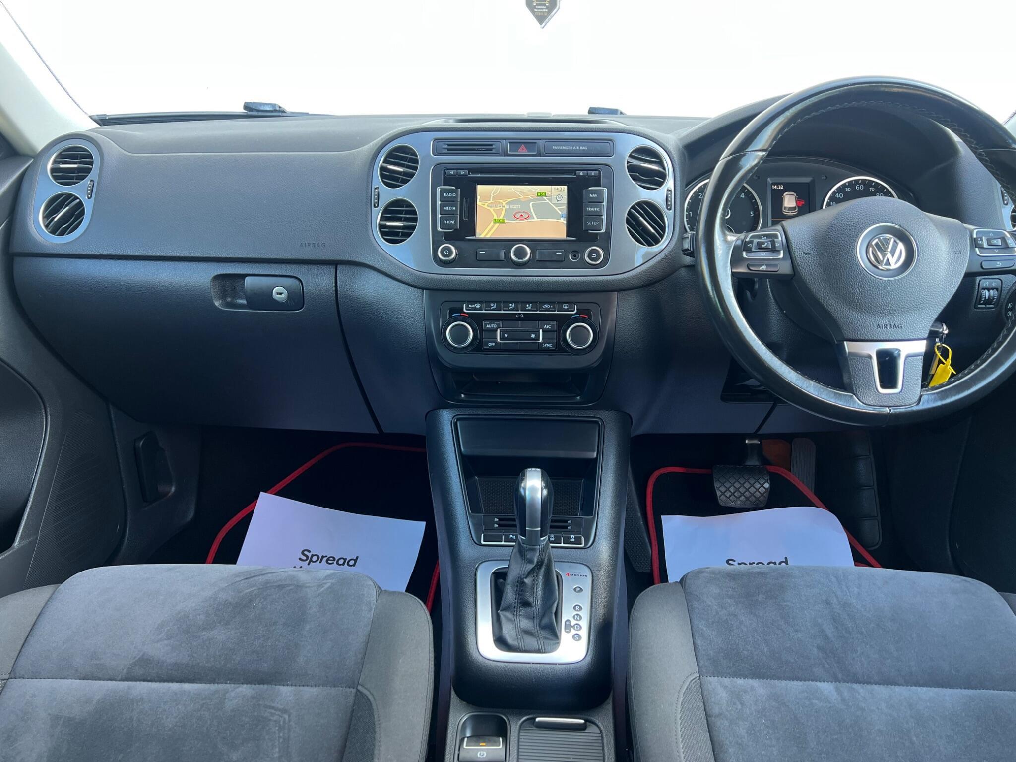 Volkswagen Tiguan - Image 22