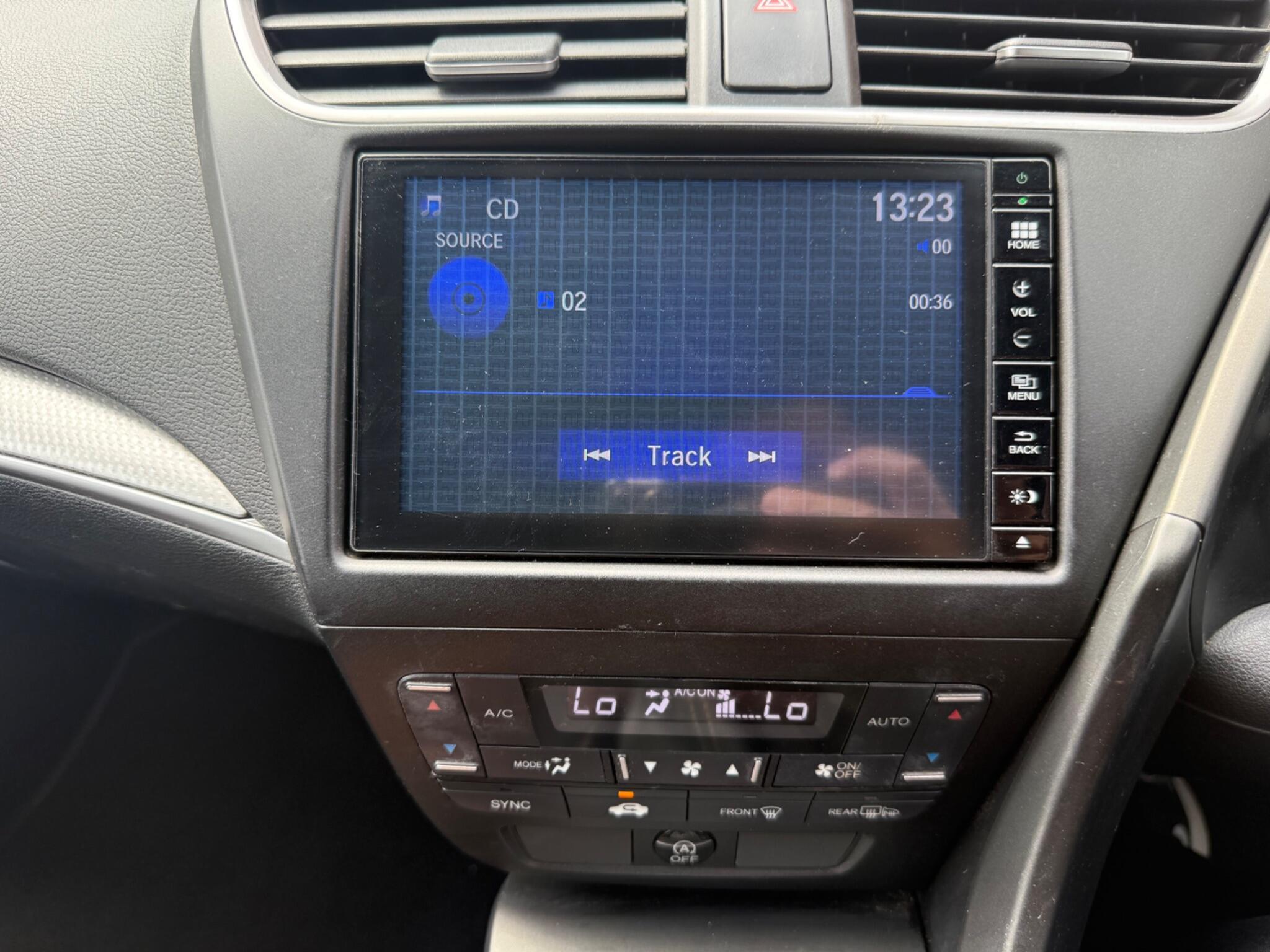 Honda Civic - Image 9