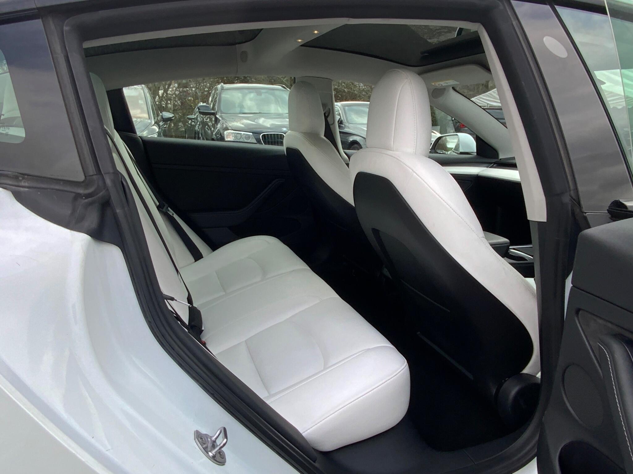 Tesla Model 3 - Image 26