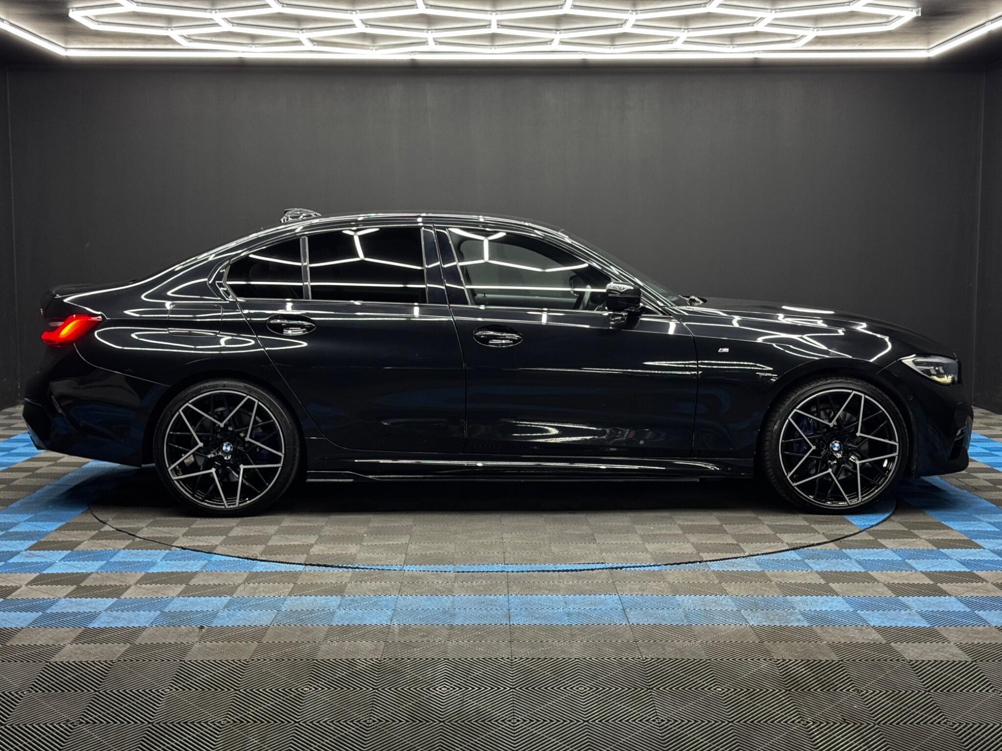 BMW 3 Series - Image 4