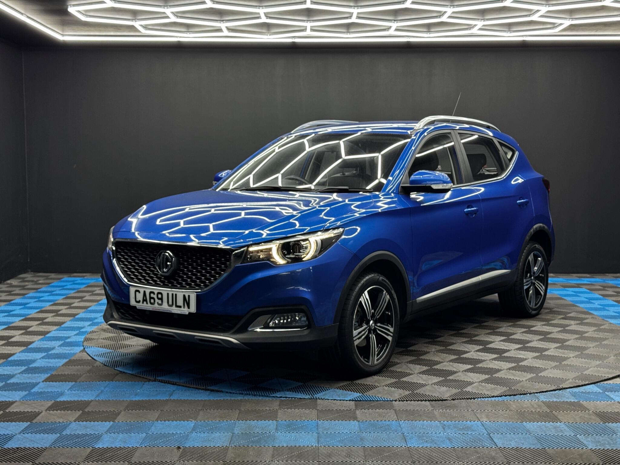 MG MG ZS - Image 3
