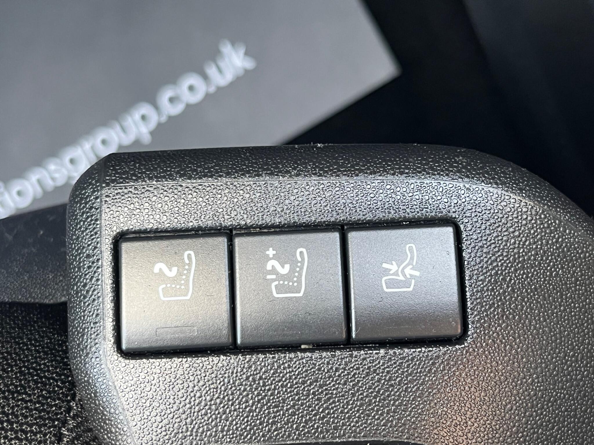 Citroen C4 Picasso - Image 35