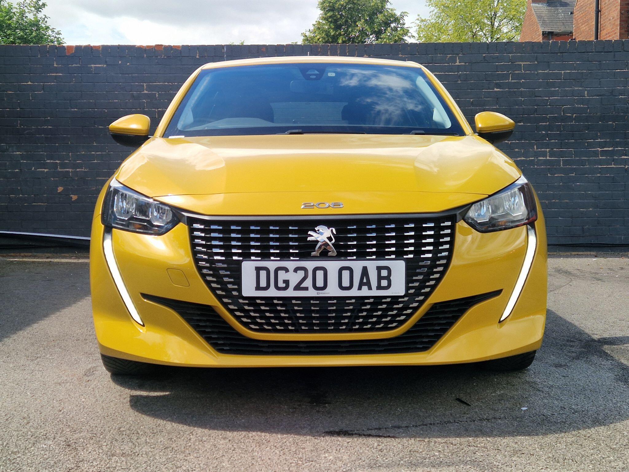 Peugeot 208 - Image 17