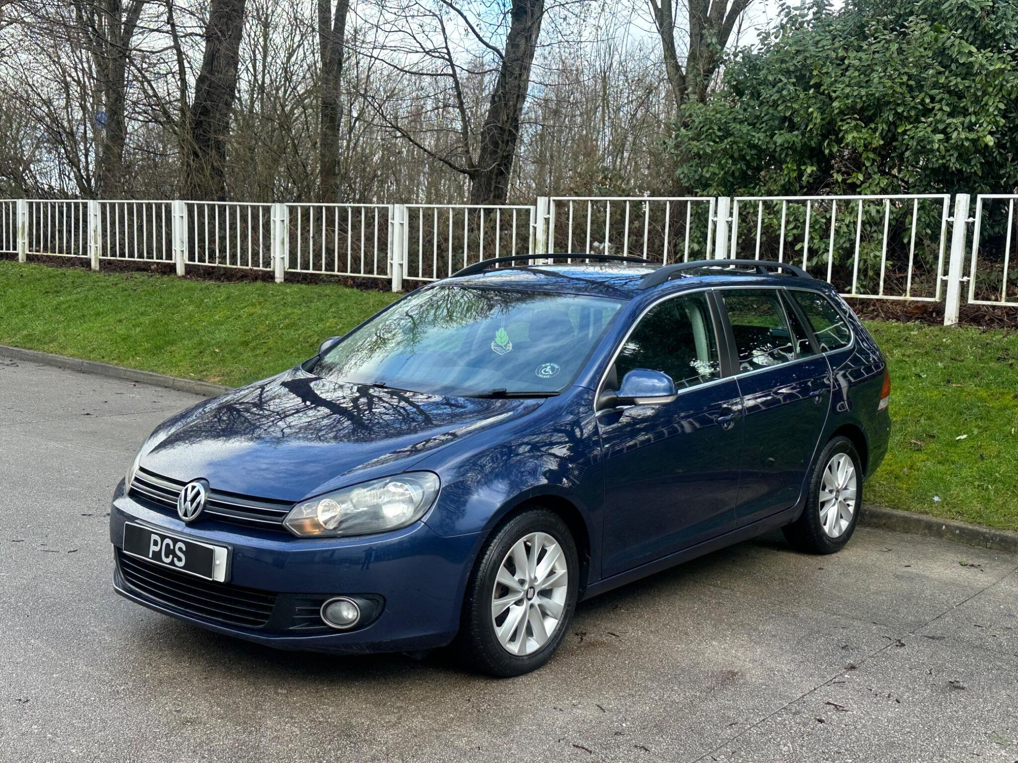 Volkswagen Golf - Image 8