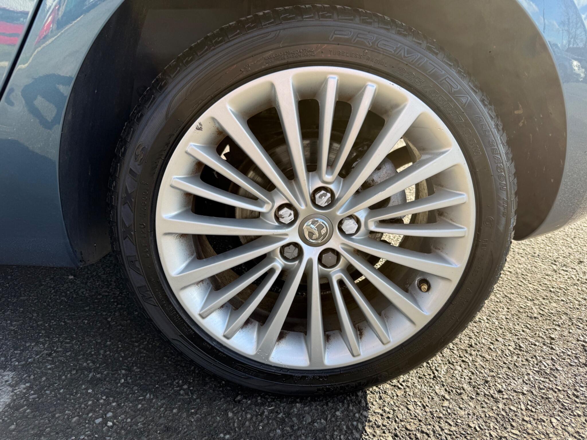 Vauxhall Astra - Image 36