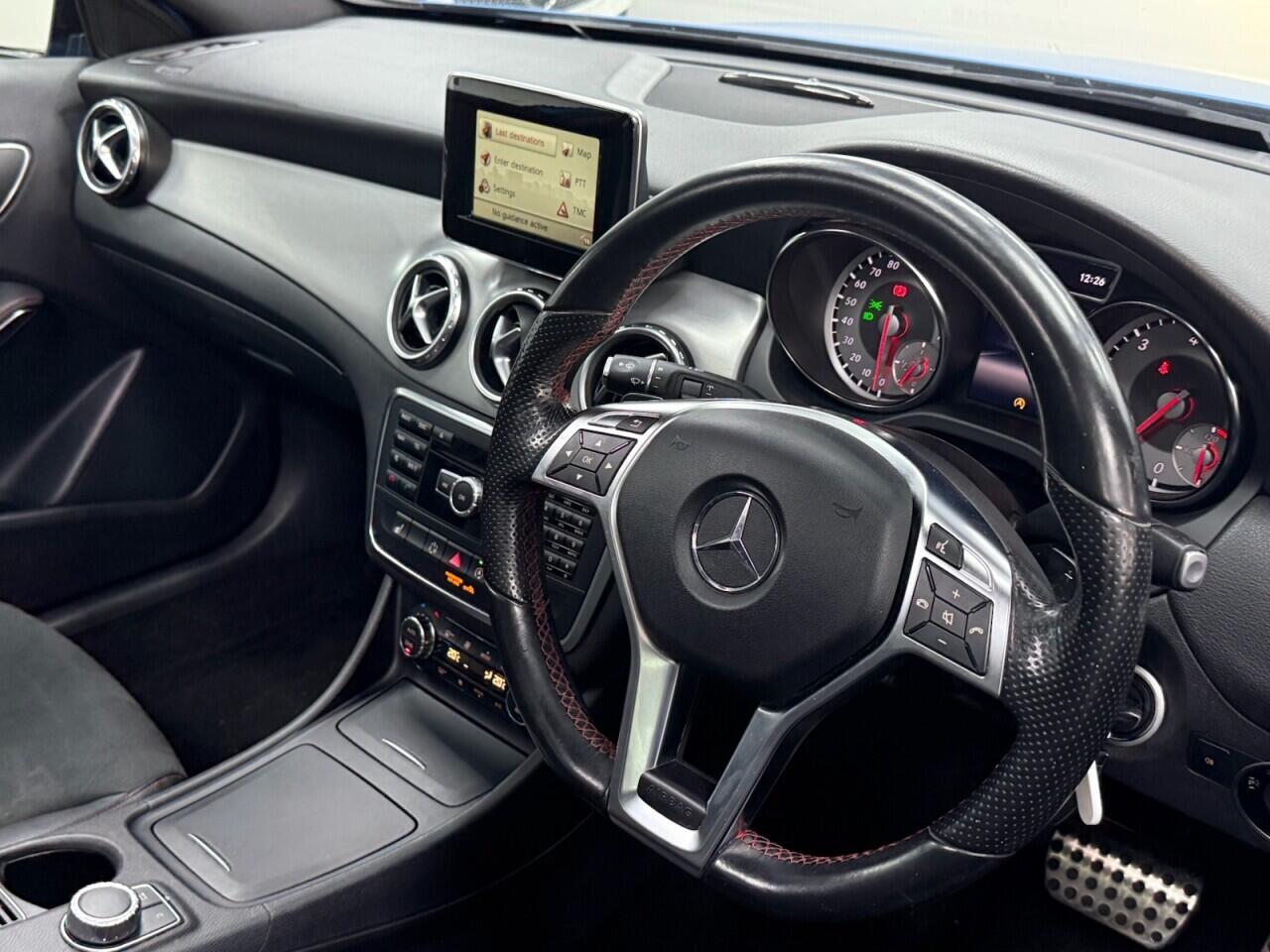 Mercedes-benz GLA - Image 14