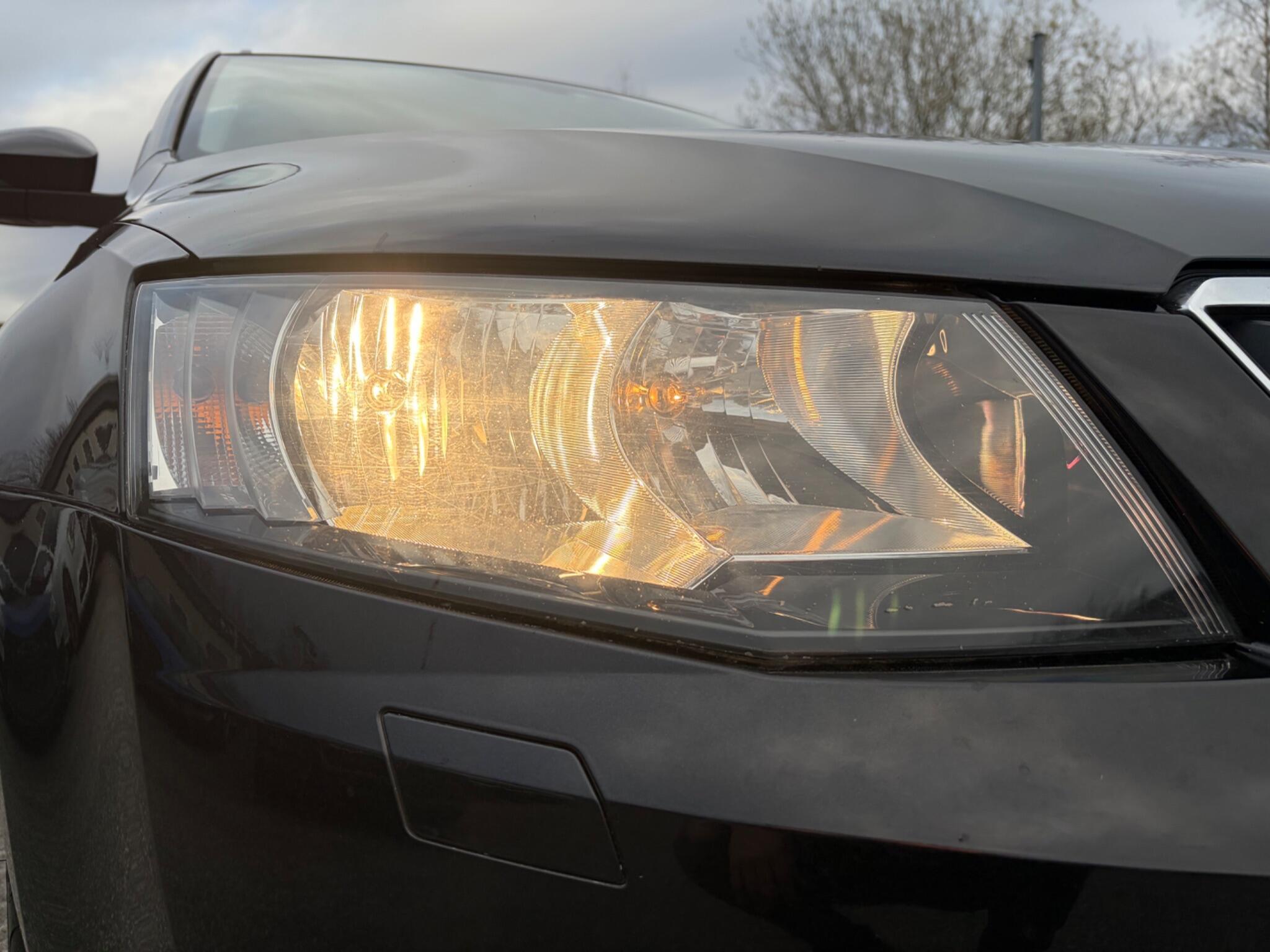 Skoda Octavia - Image 33