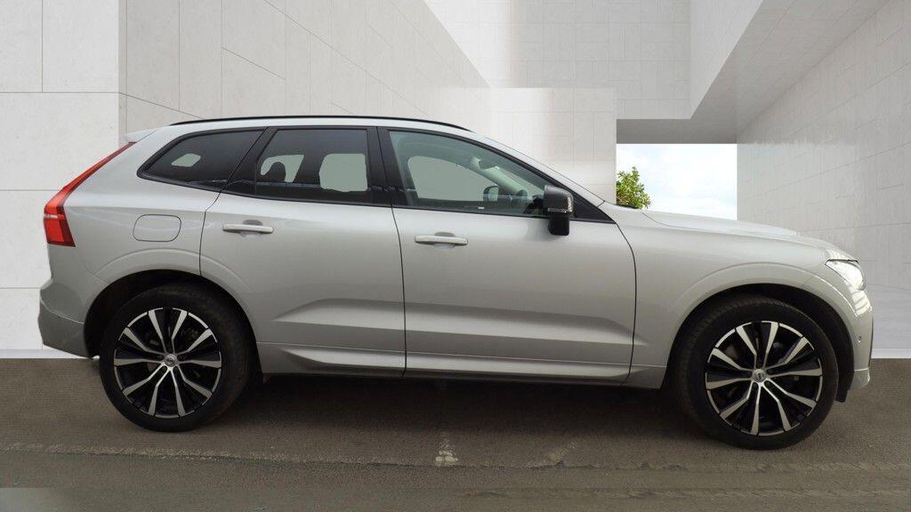 Volvo XC60 - Image 8