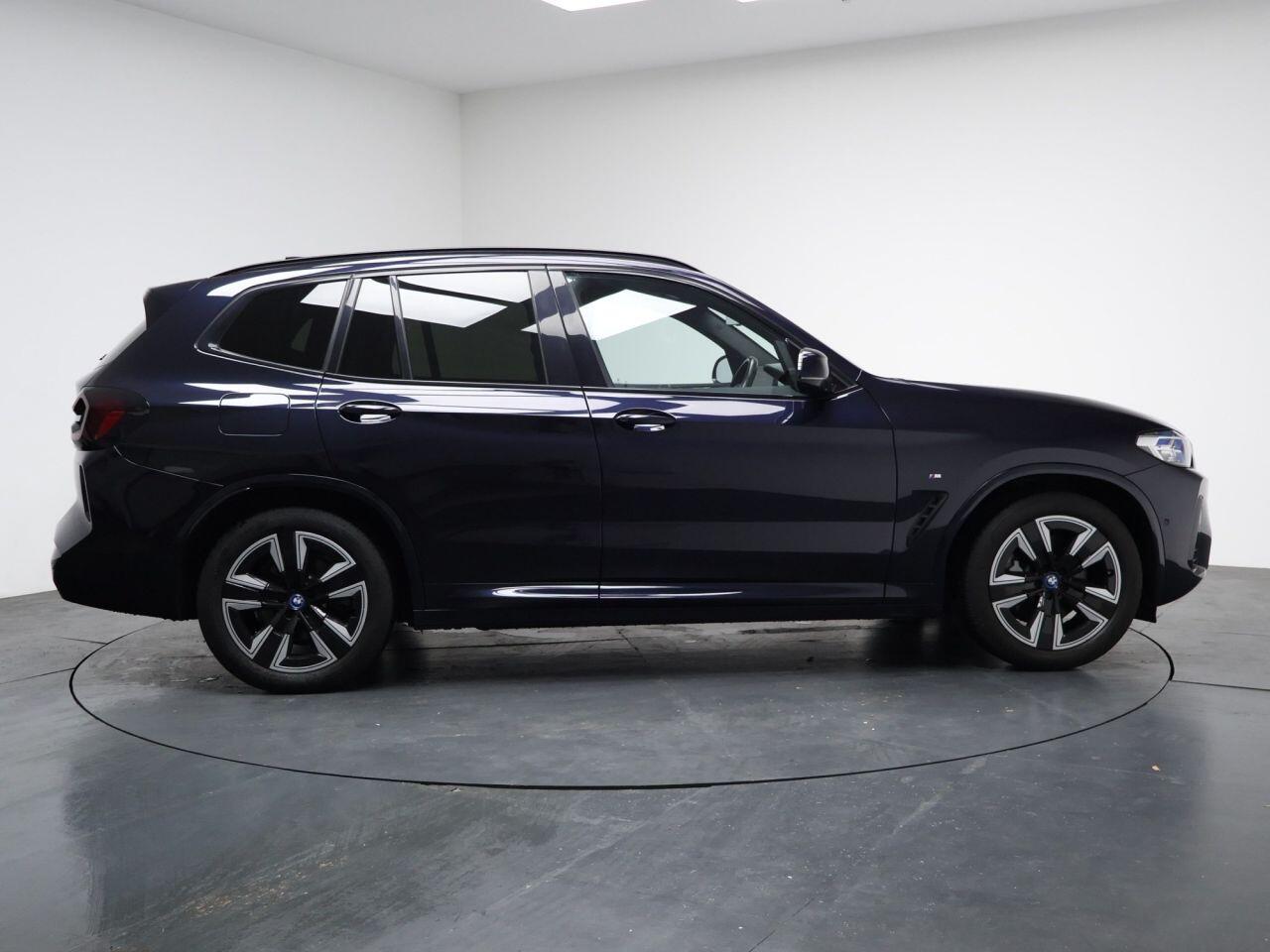 BMW iX3 - Image 15
