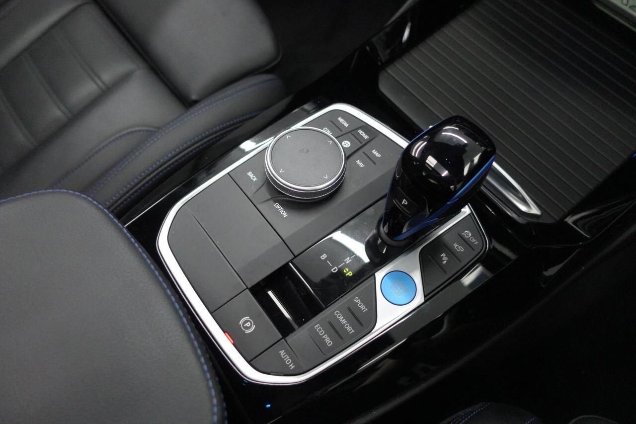 BMW iX3 - Image 16