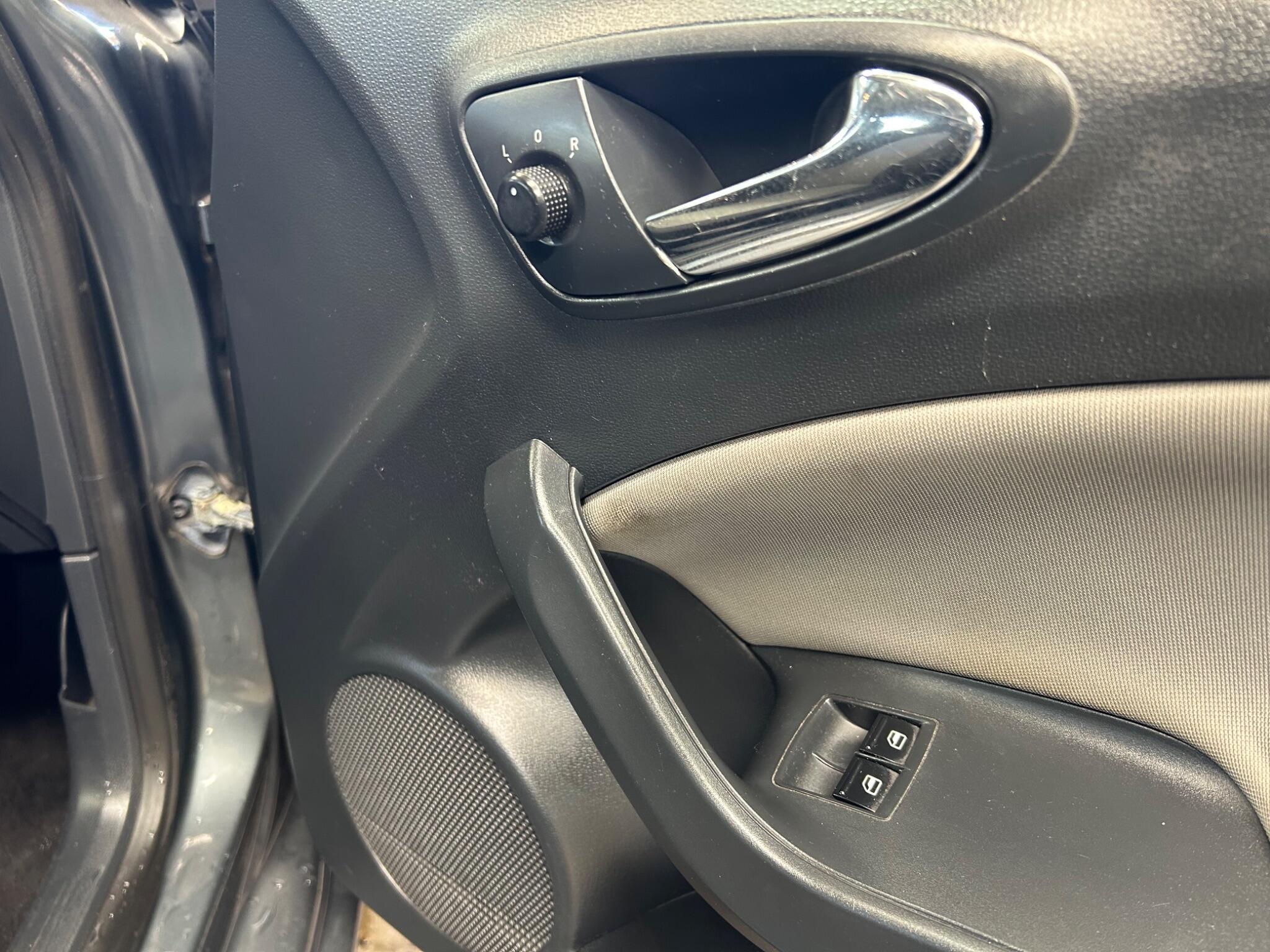 SEAT Ibiza - Image 10