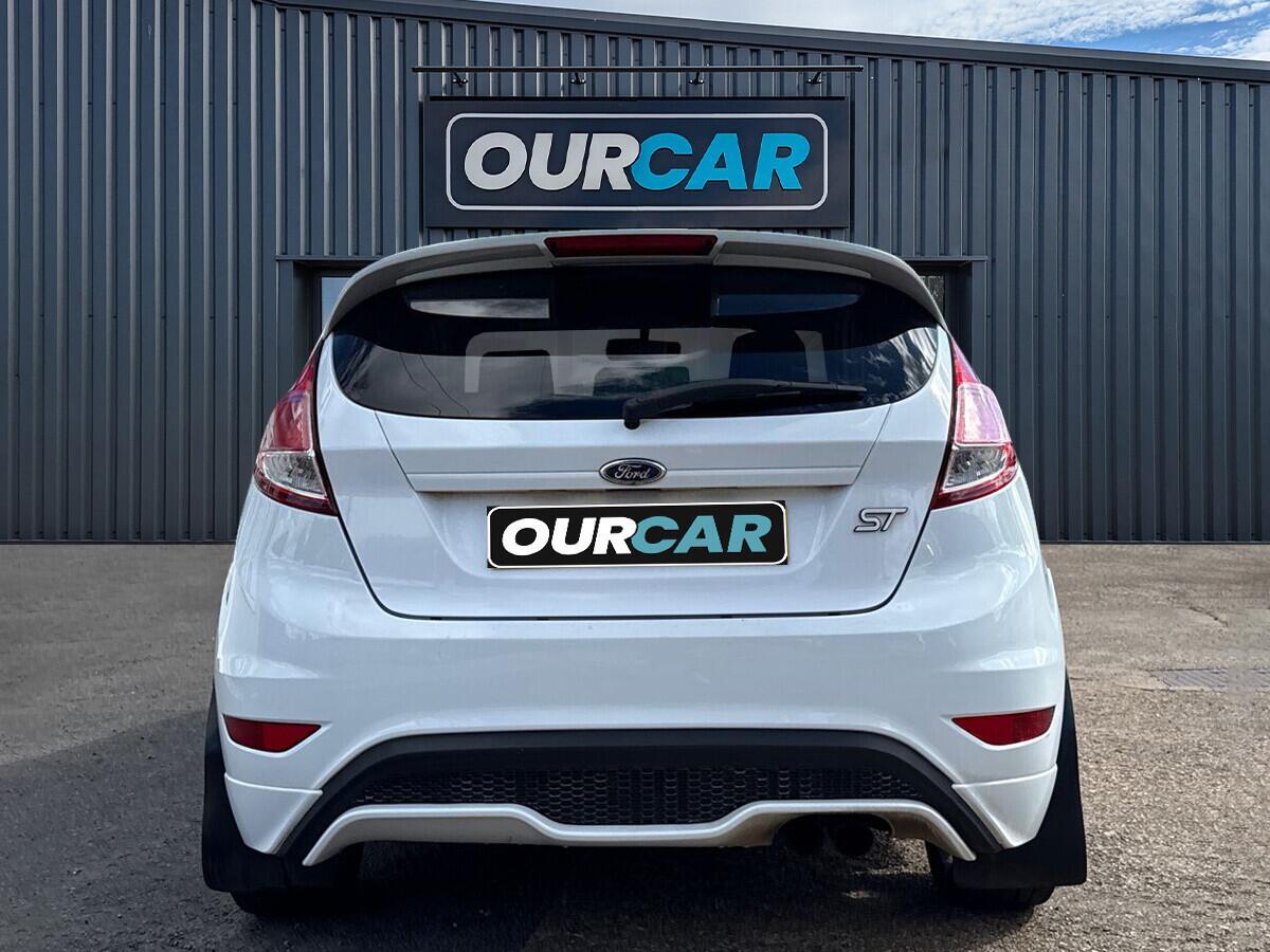 Ford Fiesta - Image 5