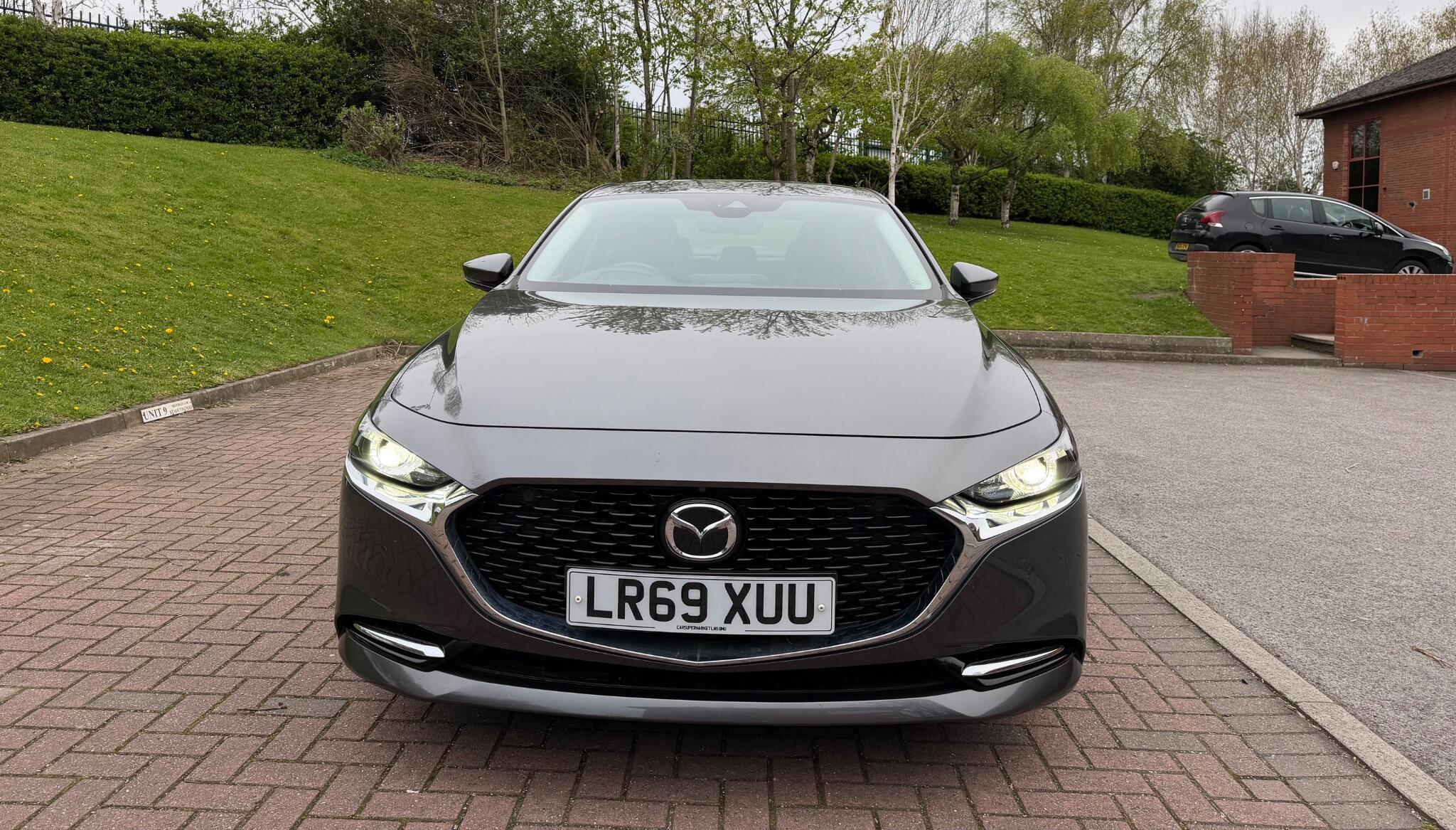 Mazda MAZDA3 - Image 11