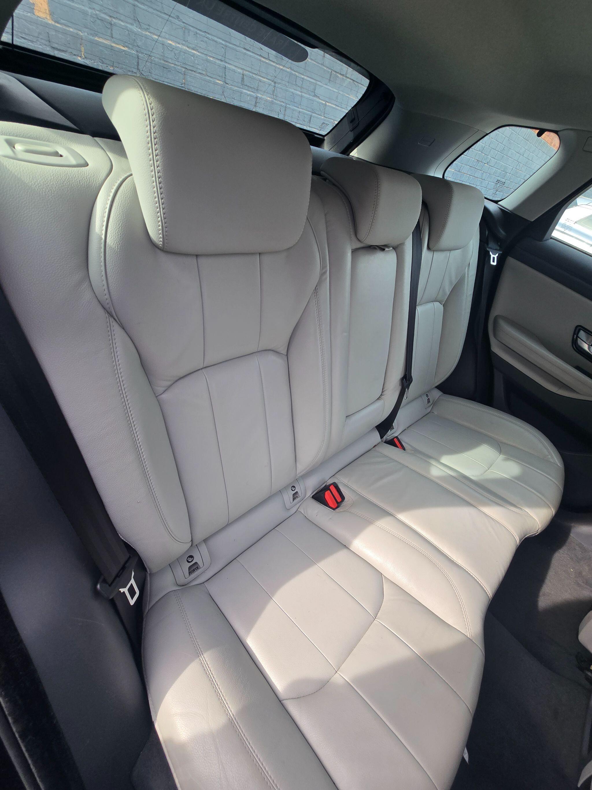 Land Rover Range Rover Evoque - Image 46