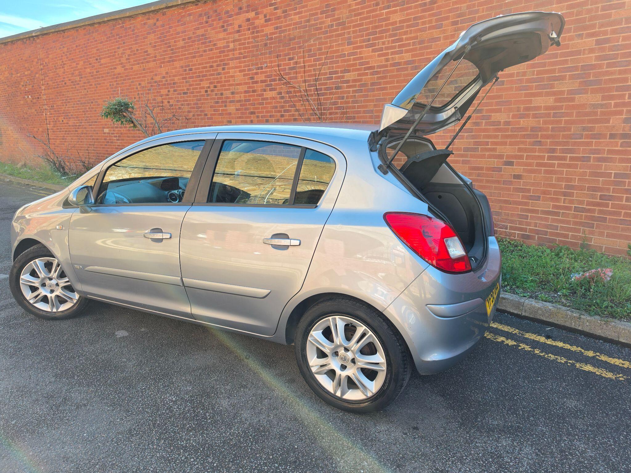 Vauxhall Corsa - Image 14