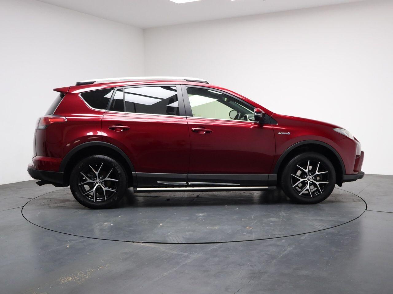 Toyota RAV4 - Image 14