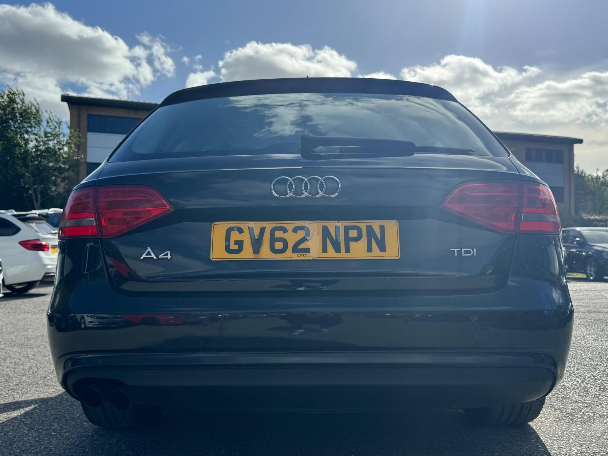 Audi A4 Avant - Image 13