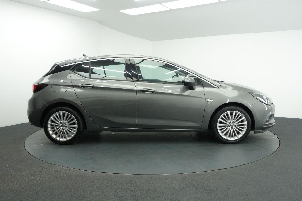 Vauxhall Astra - Image 8