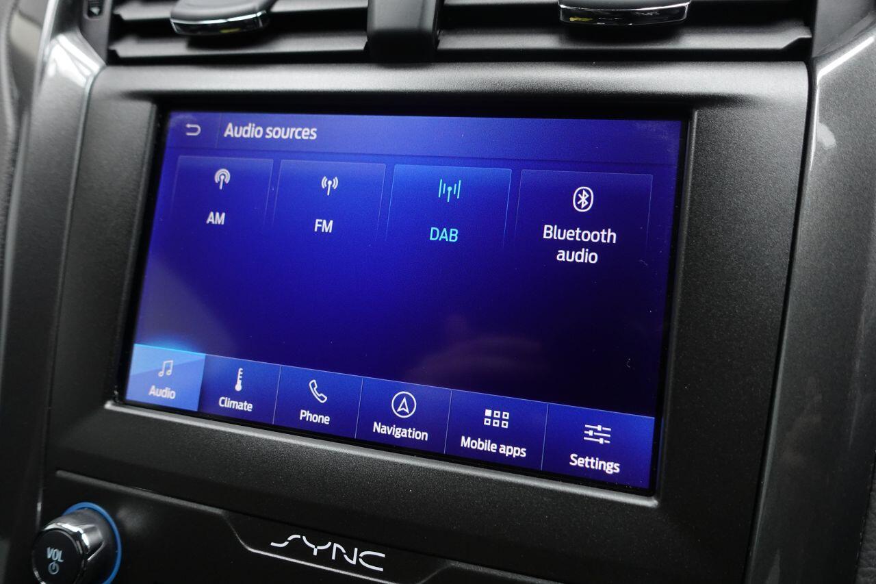 Ford Mondeo - Image 27