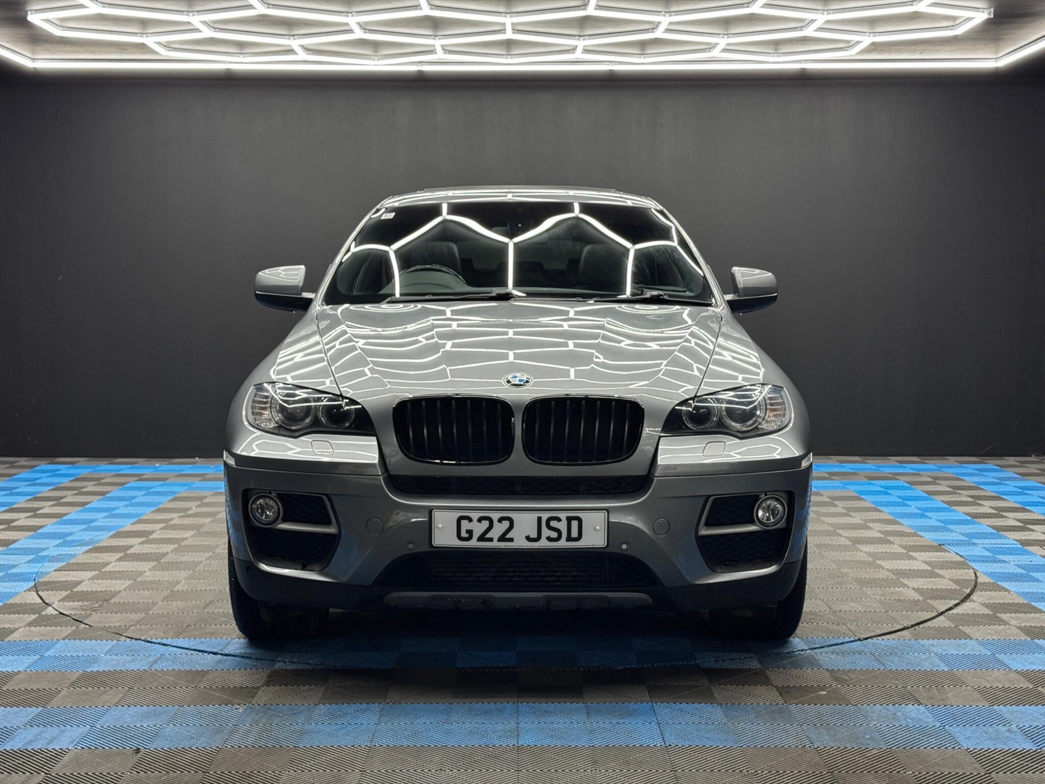 BMW X6 - Image 2