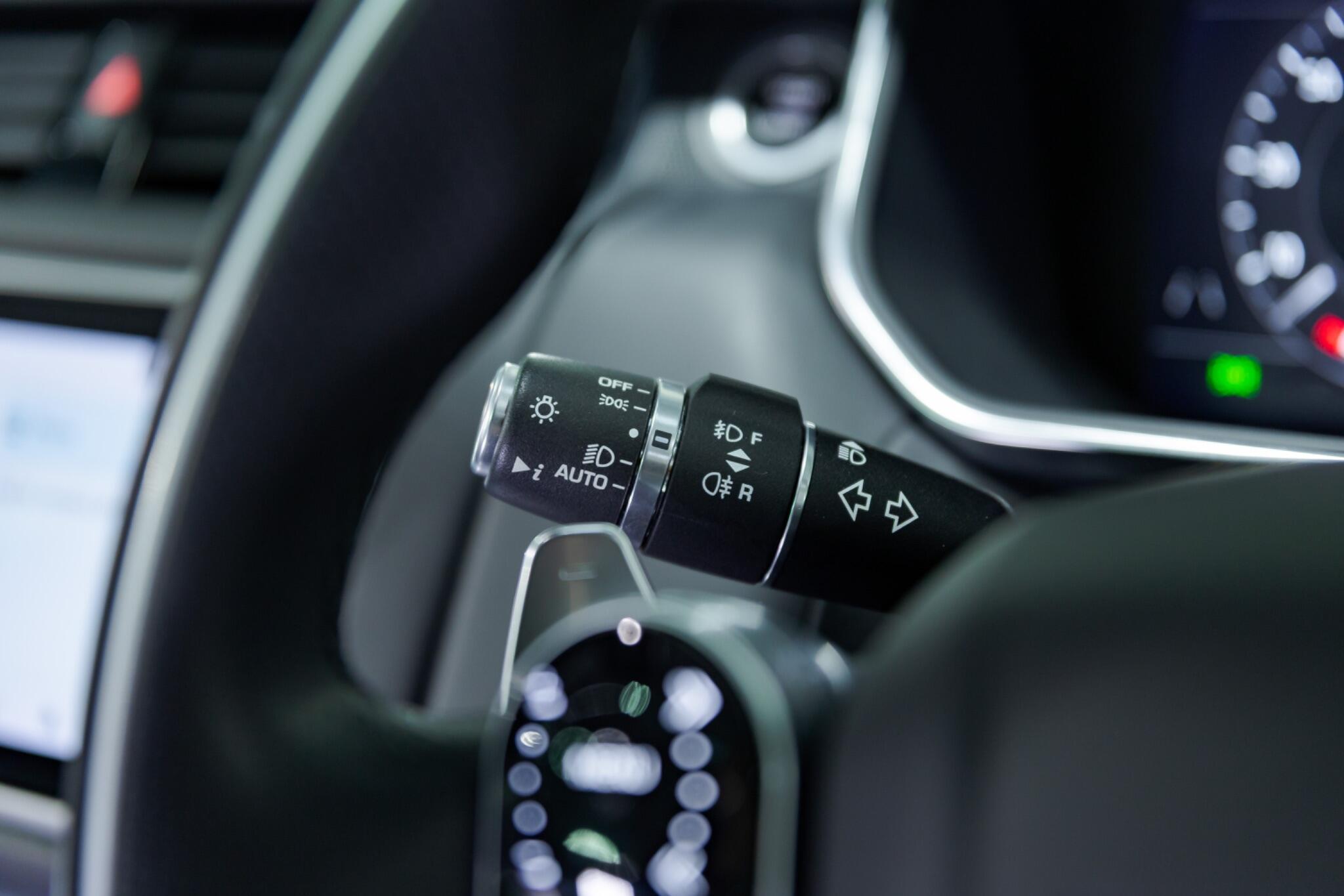 Land Rover RANGE ROVER SPORT - Image 32