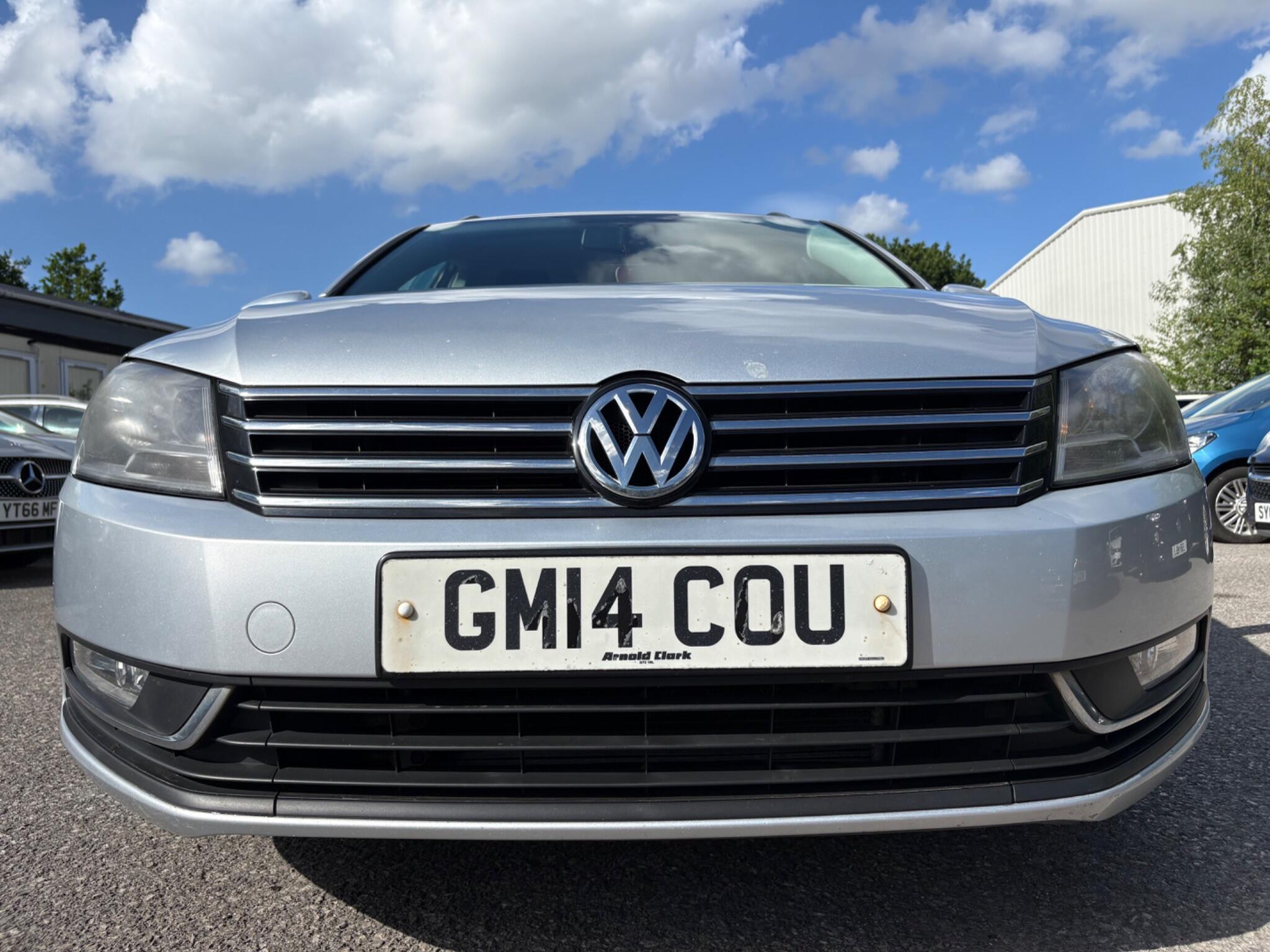 Volkswagen Passat - Image 6