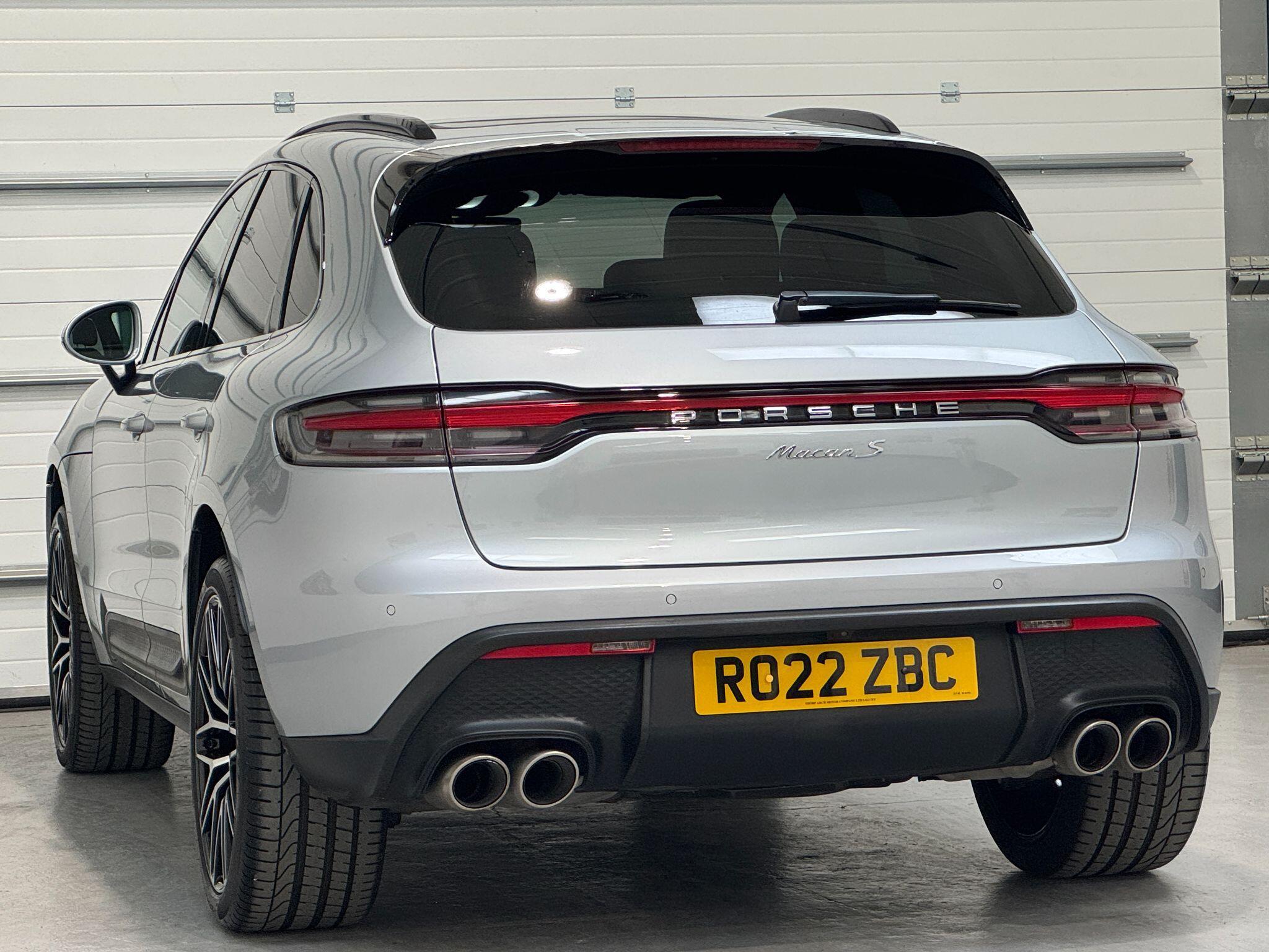 Porsche Macan - Image 14