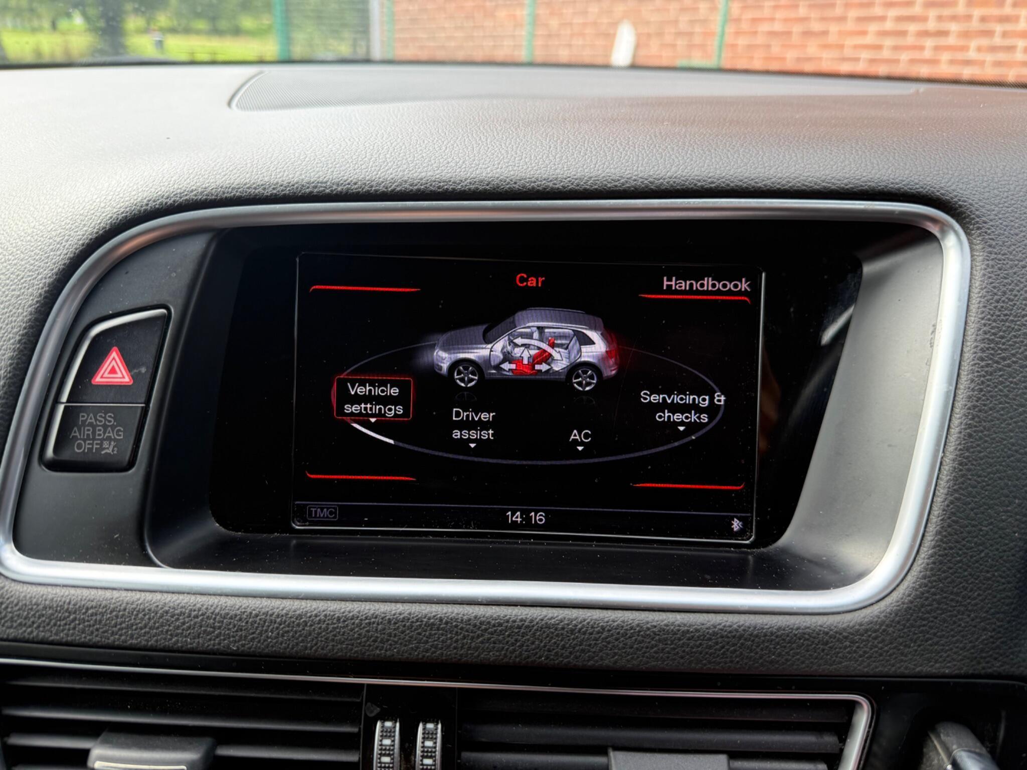 Audi Q5 - Image 11