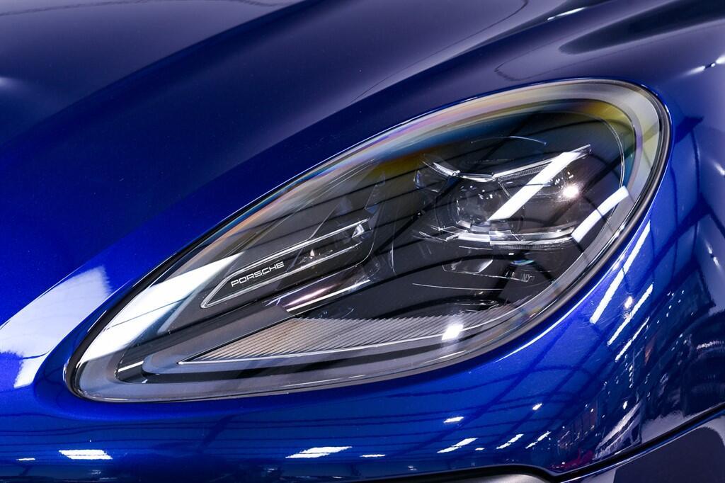 Porsche Macan - Image 8