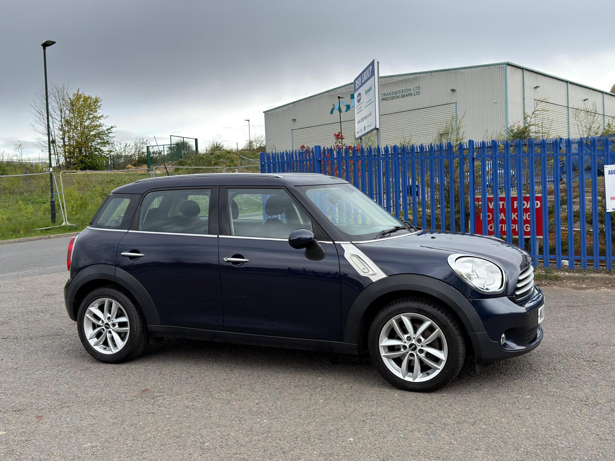 MINI Countryman - Image 13