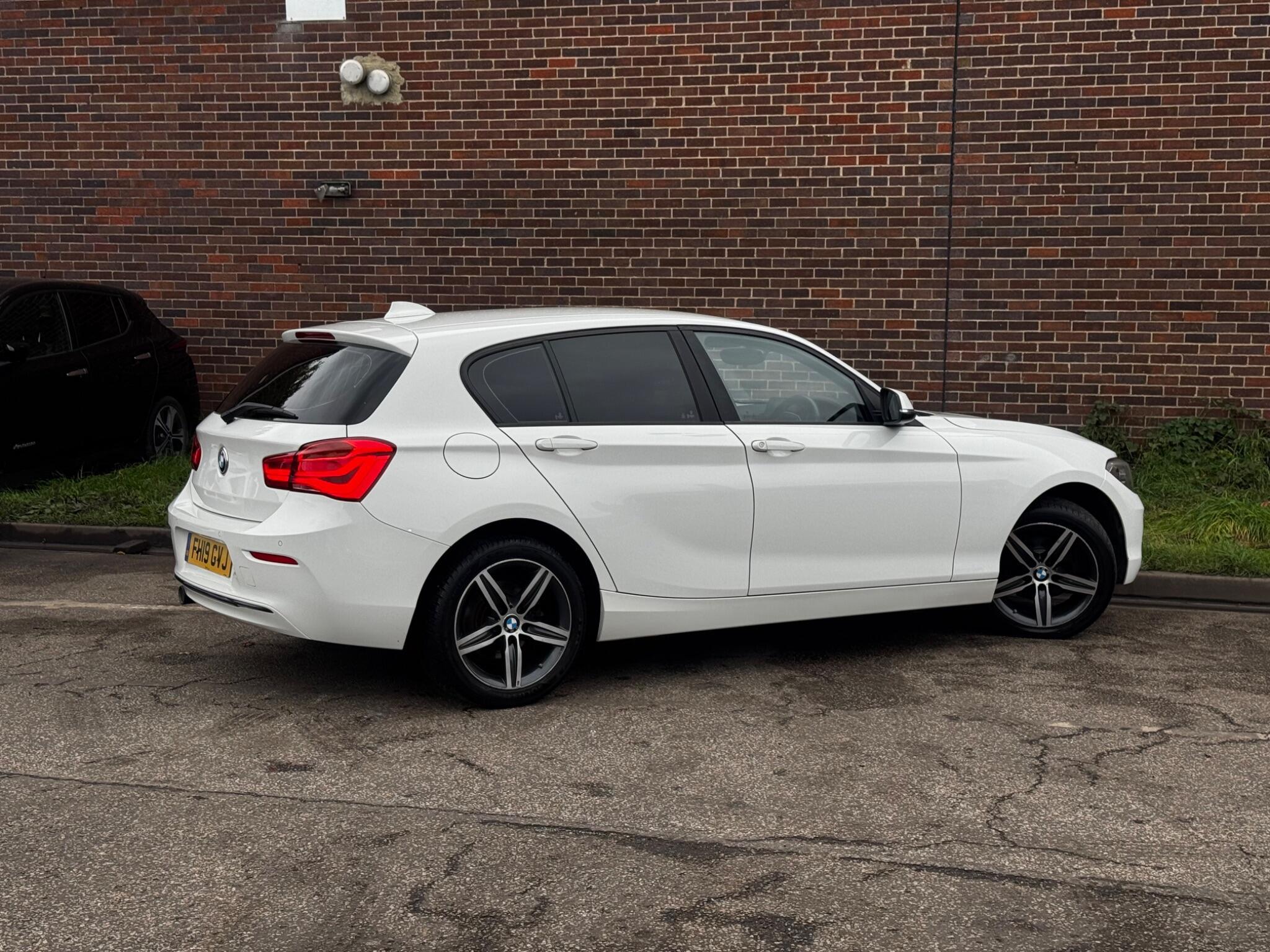 BMW 1 Series - Image 15