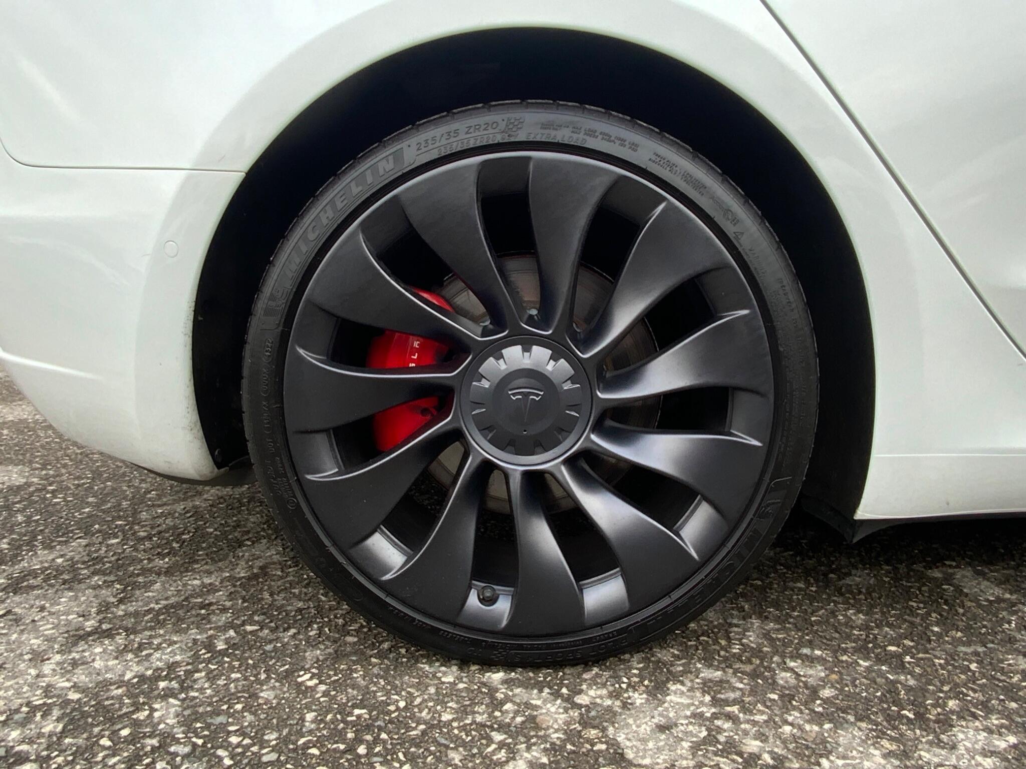 Tesla Model 3 - Image 31