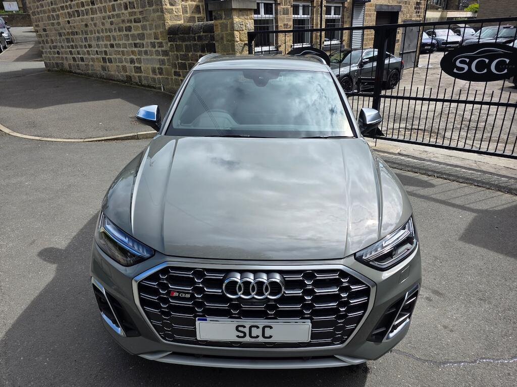 Audi SQ5 - Image 14