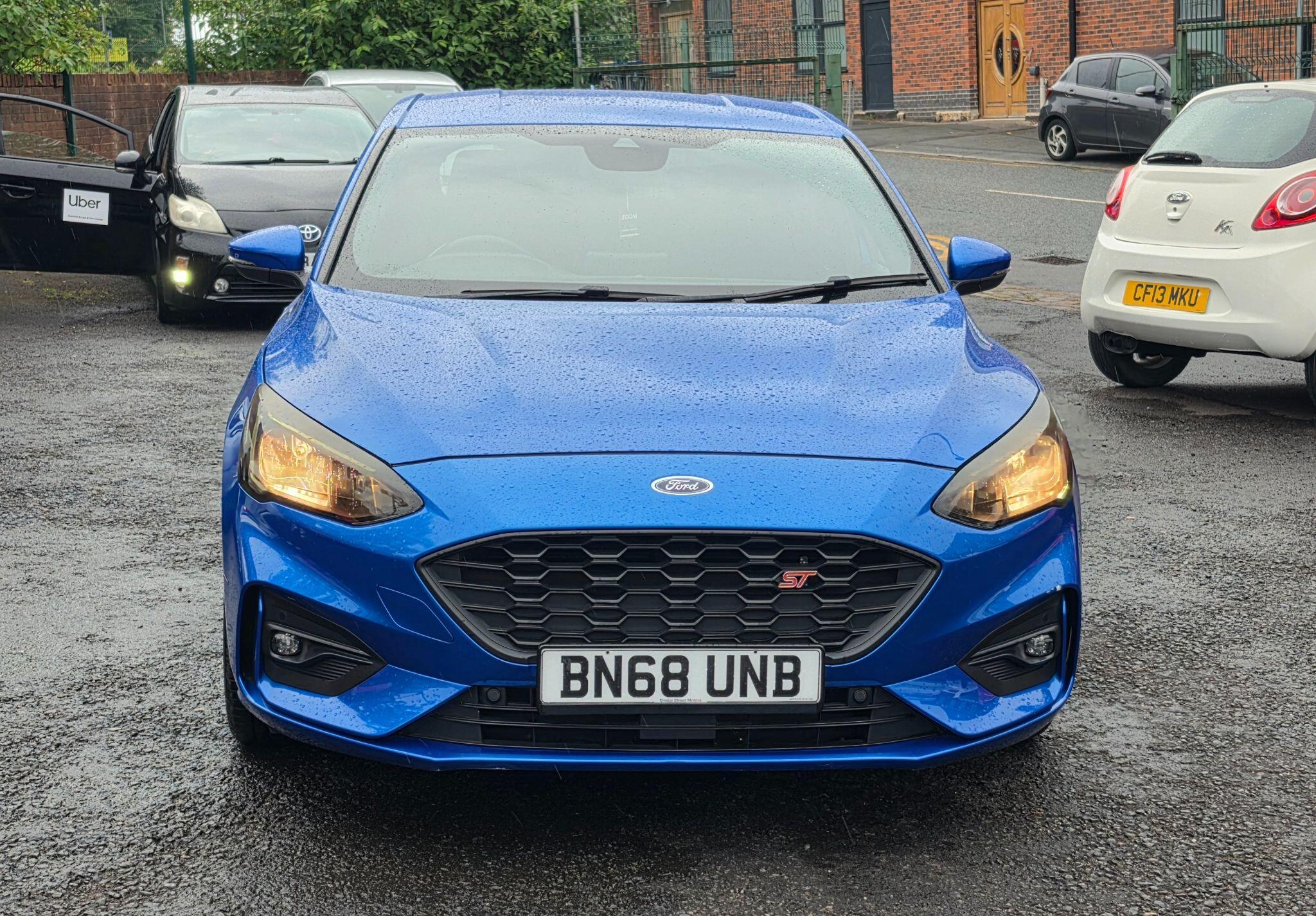 Ford Focus - Image 2