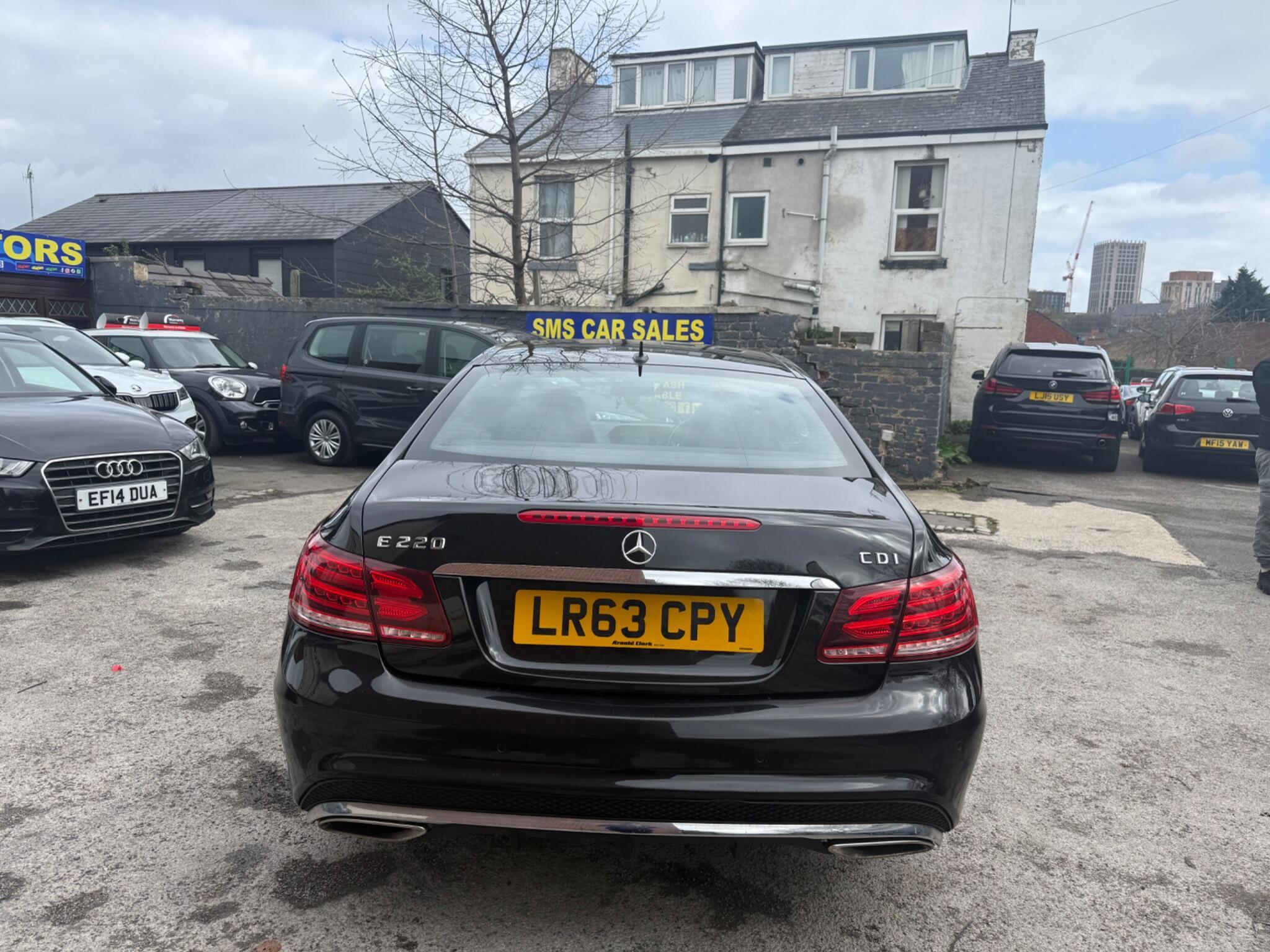 Mercedes E Class - Image 6