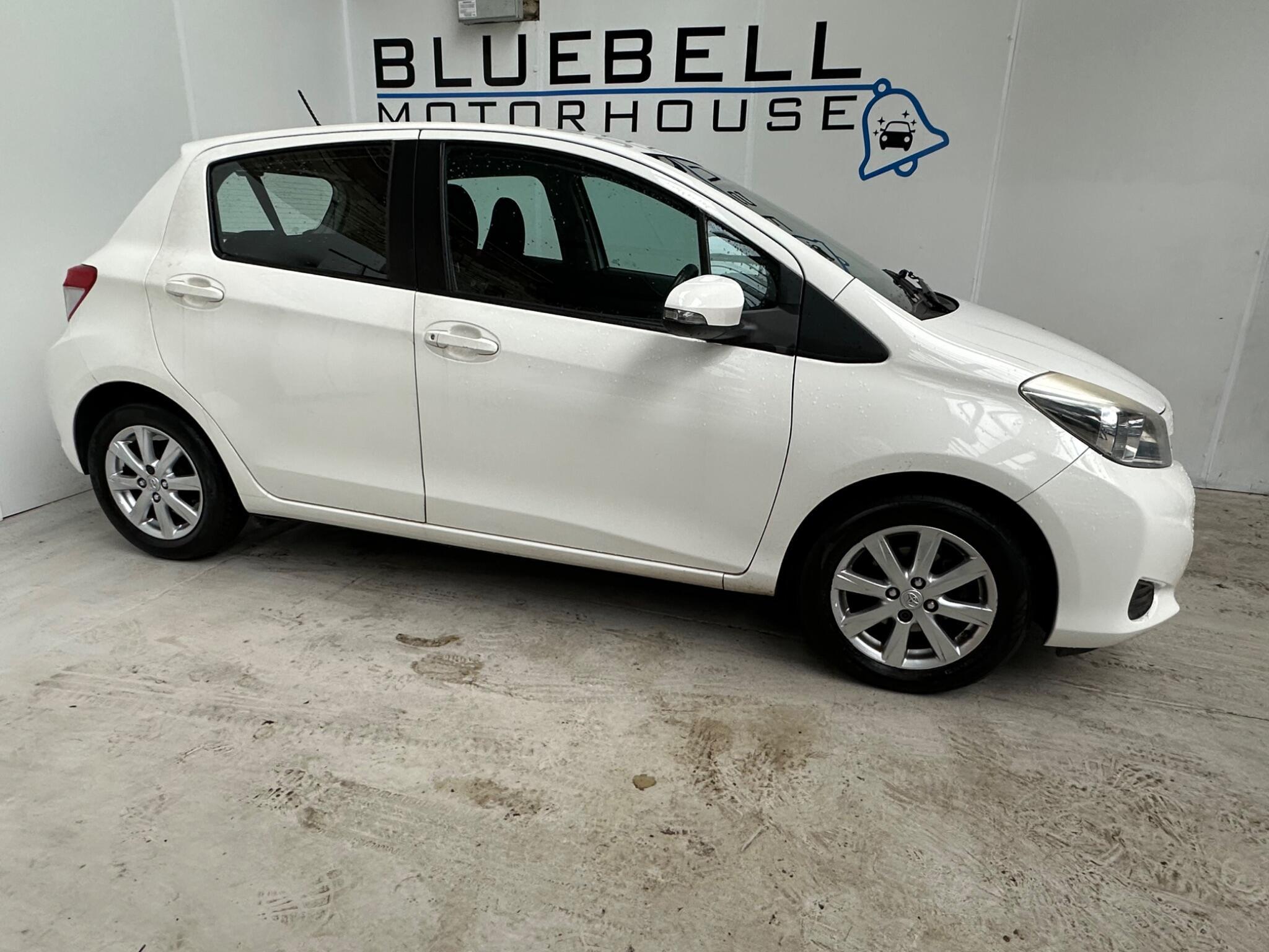 Toyota Yaris - Image 6