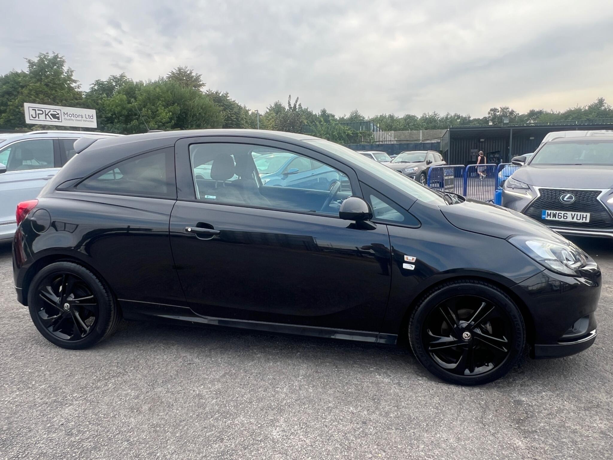 Vauxhall Corsa - Image 11