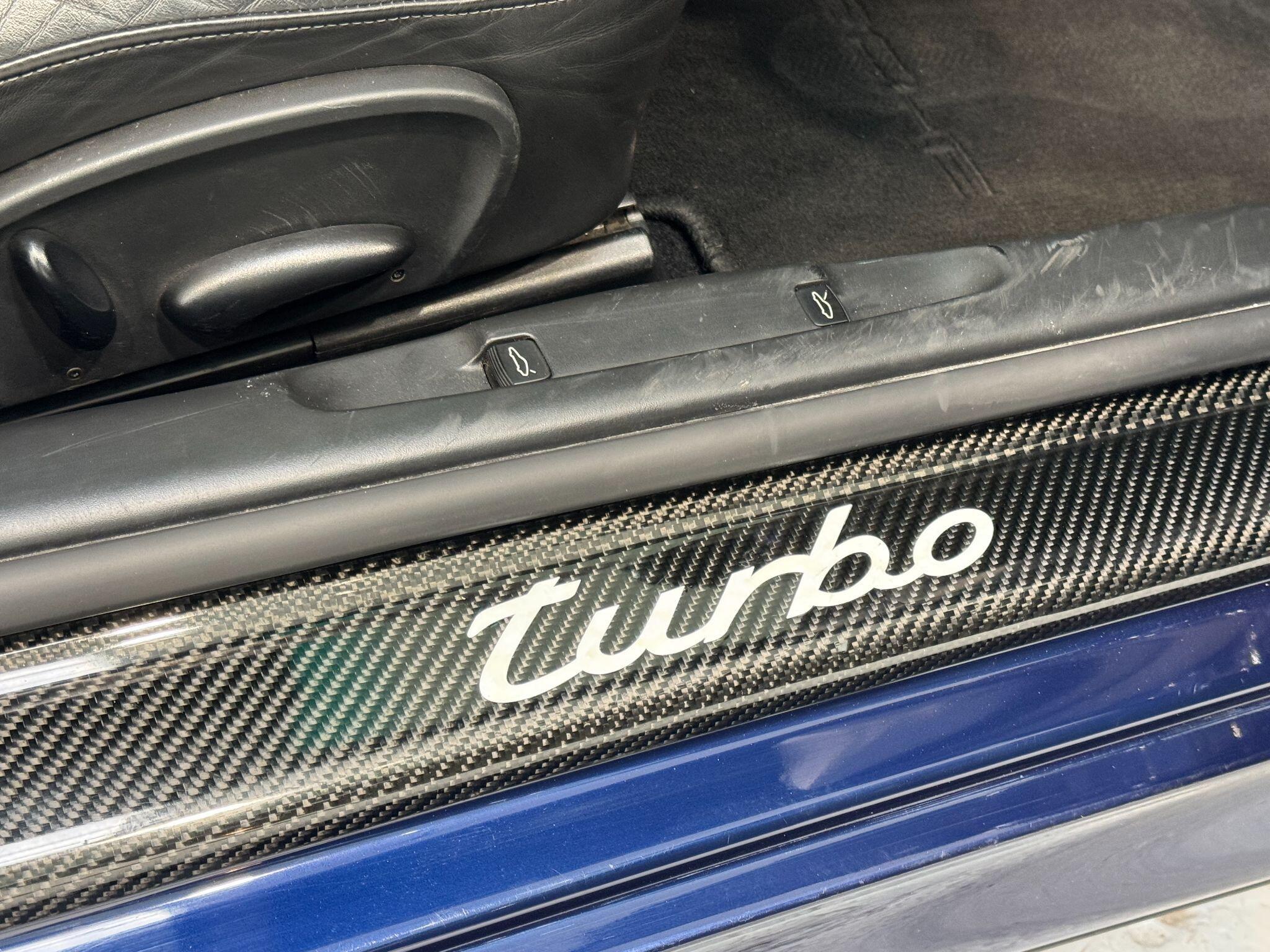 Porsche 911 - Image 71