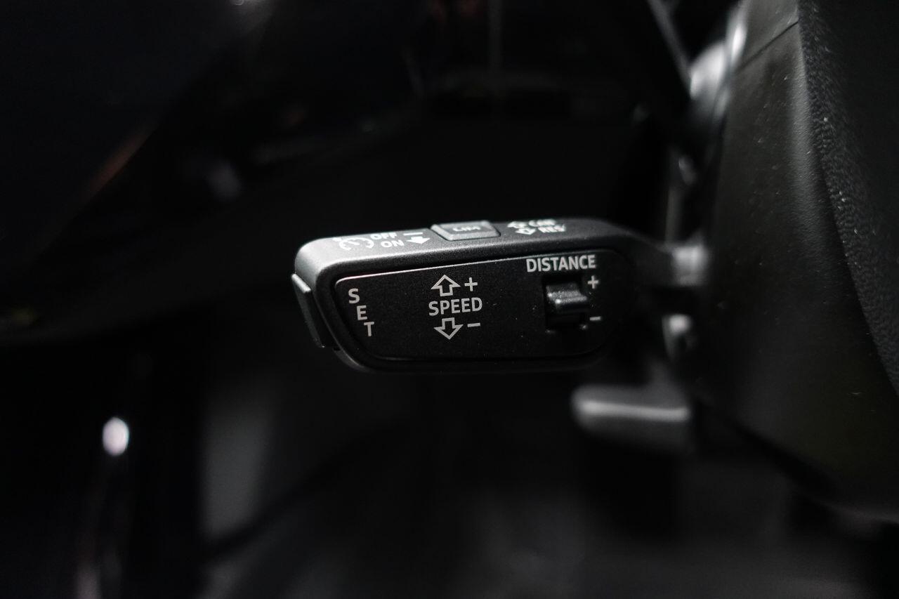 Audi E-Tron - Image 54