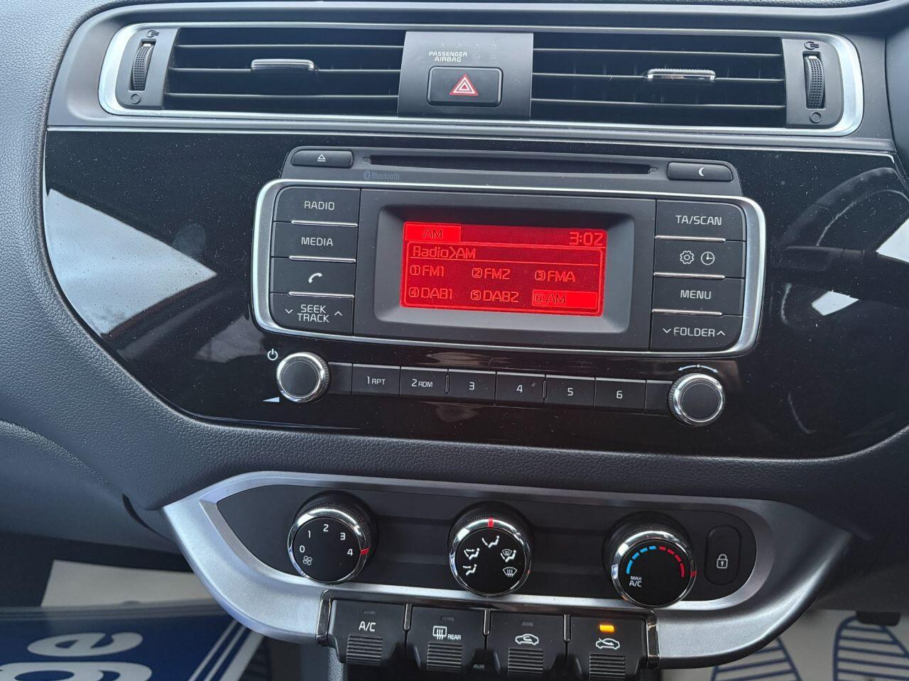 Kia Rio - Image 11
