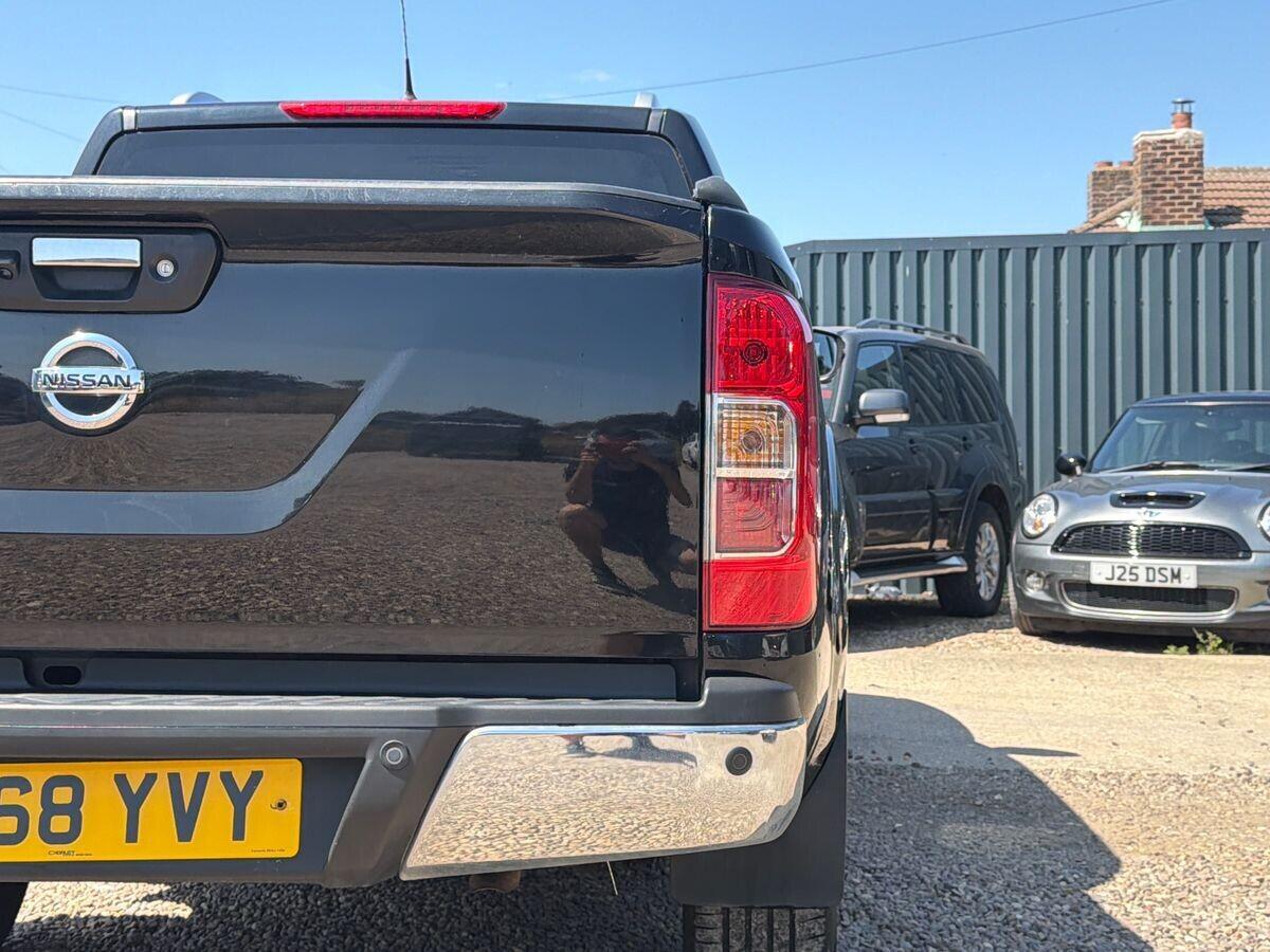 Nissan NAVARA - Image 15